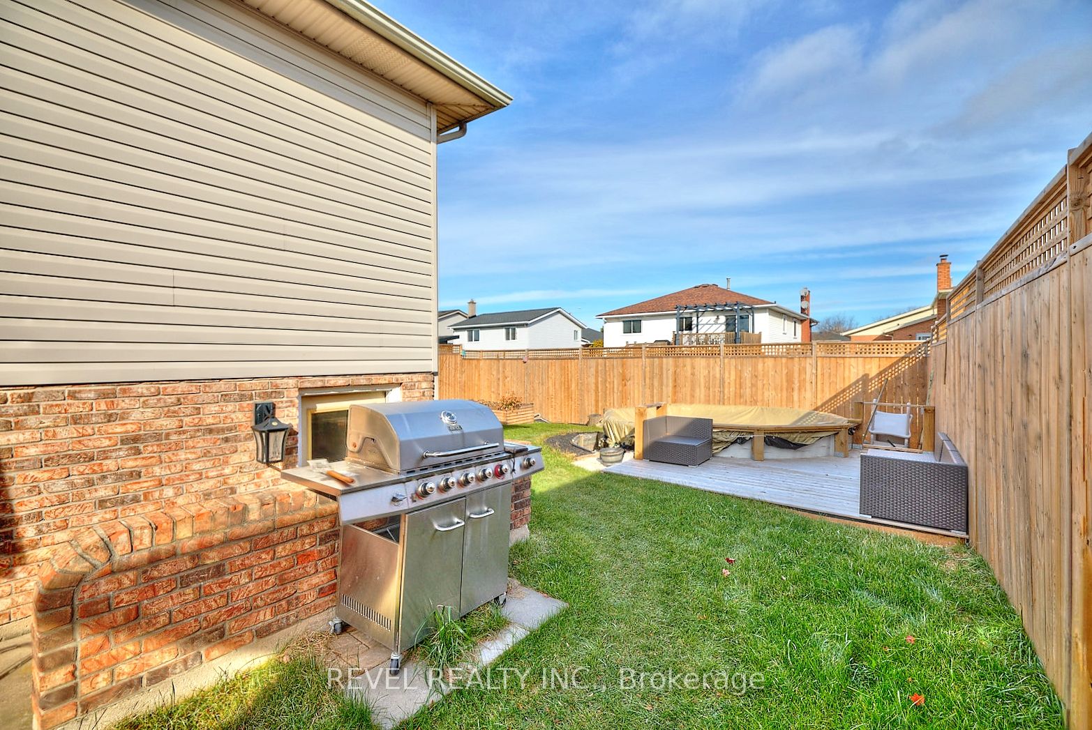 7791 Sabine Dr