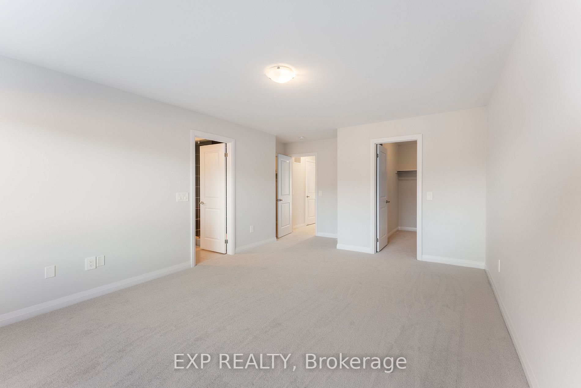 44 Corley St