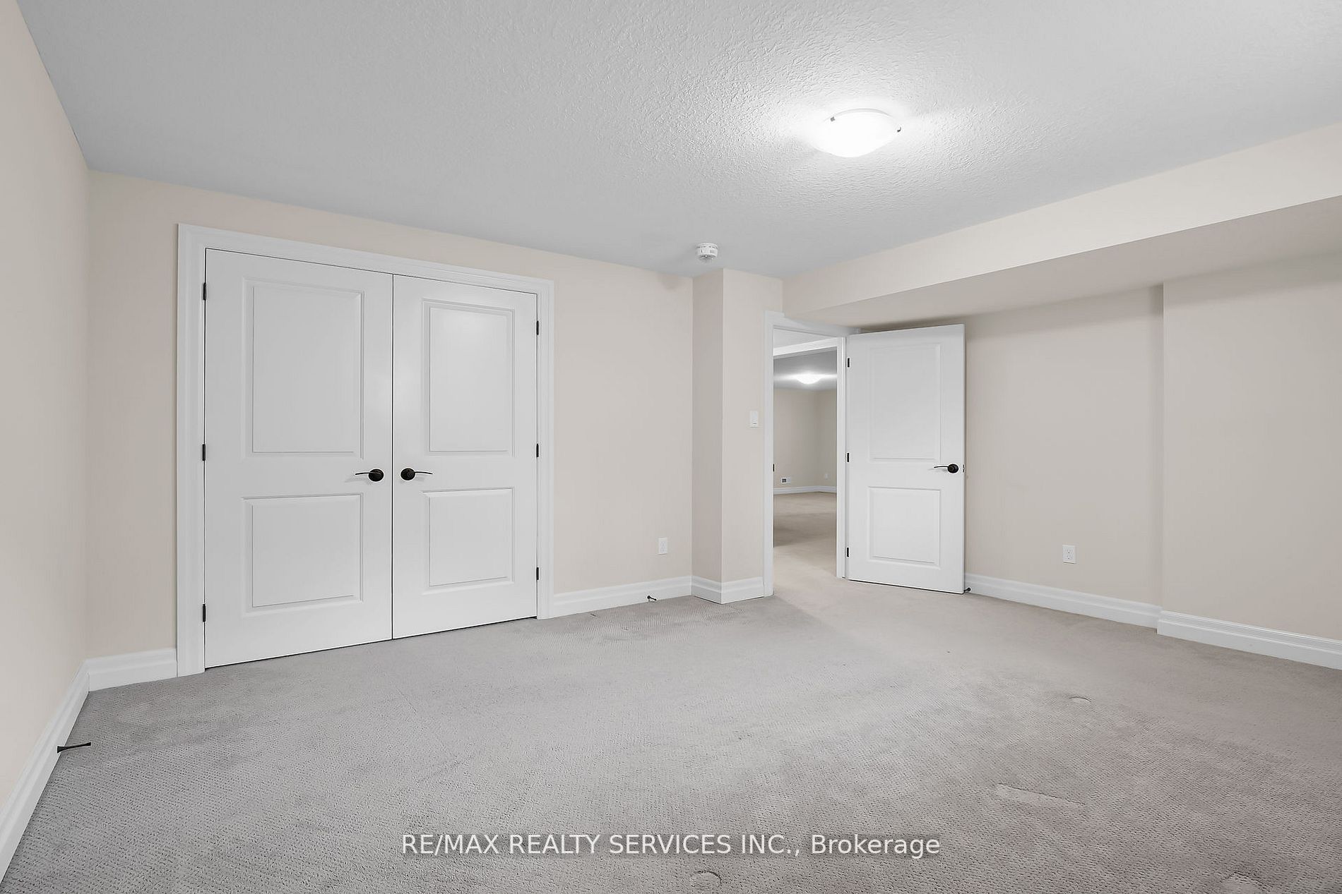 2290 Torrey Pines Way, #26