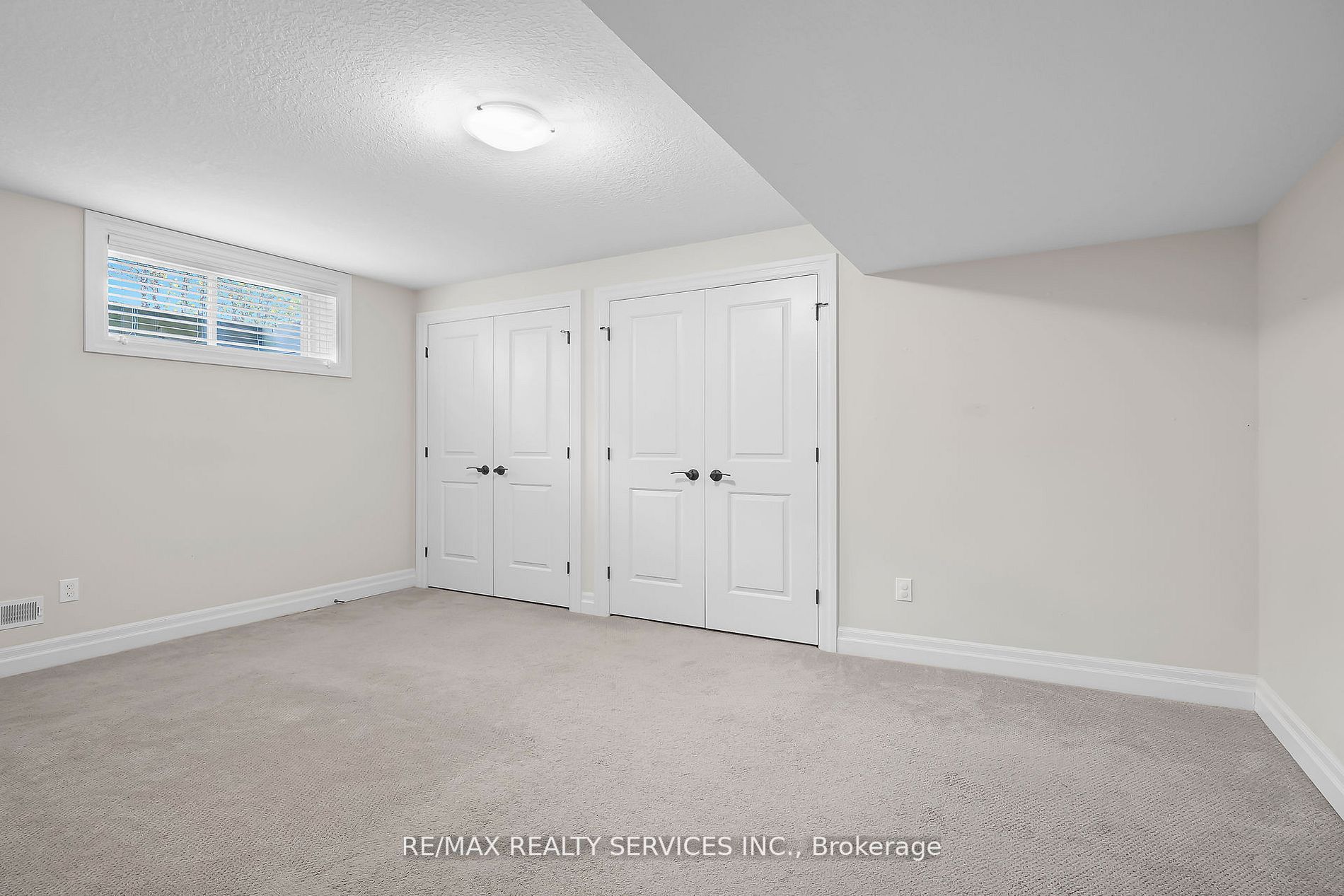 2290 Torrey Pines Way, #26