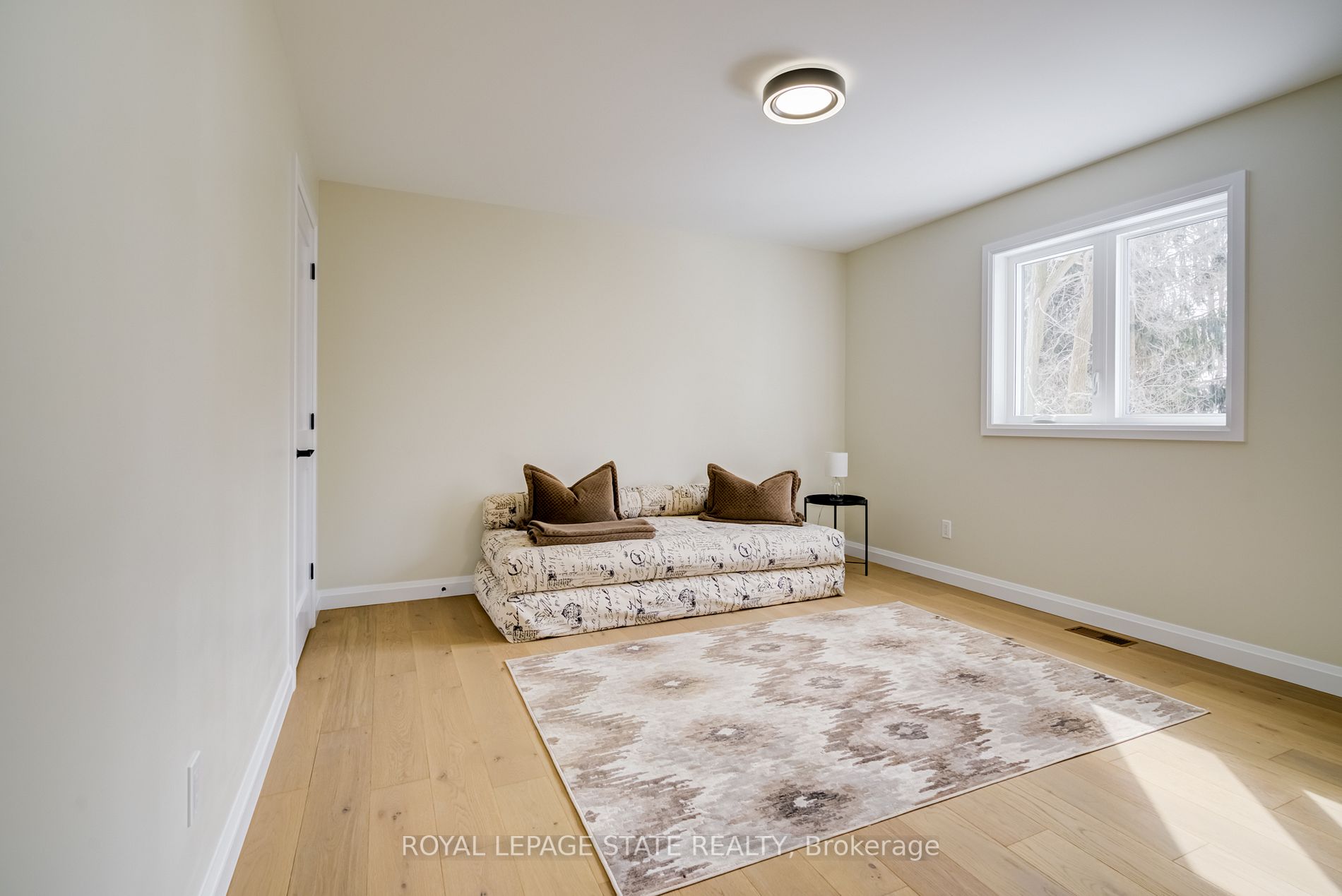 287 Brock Rd