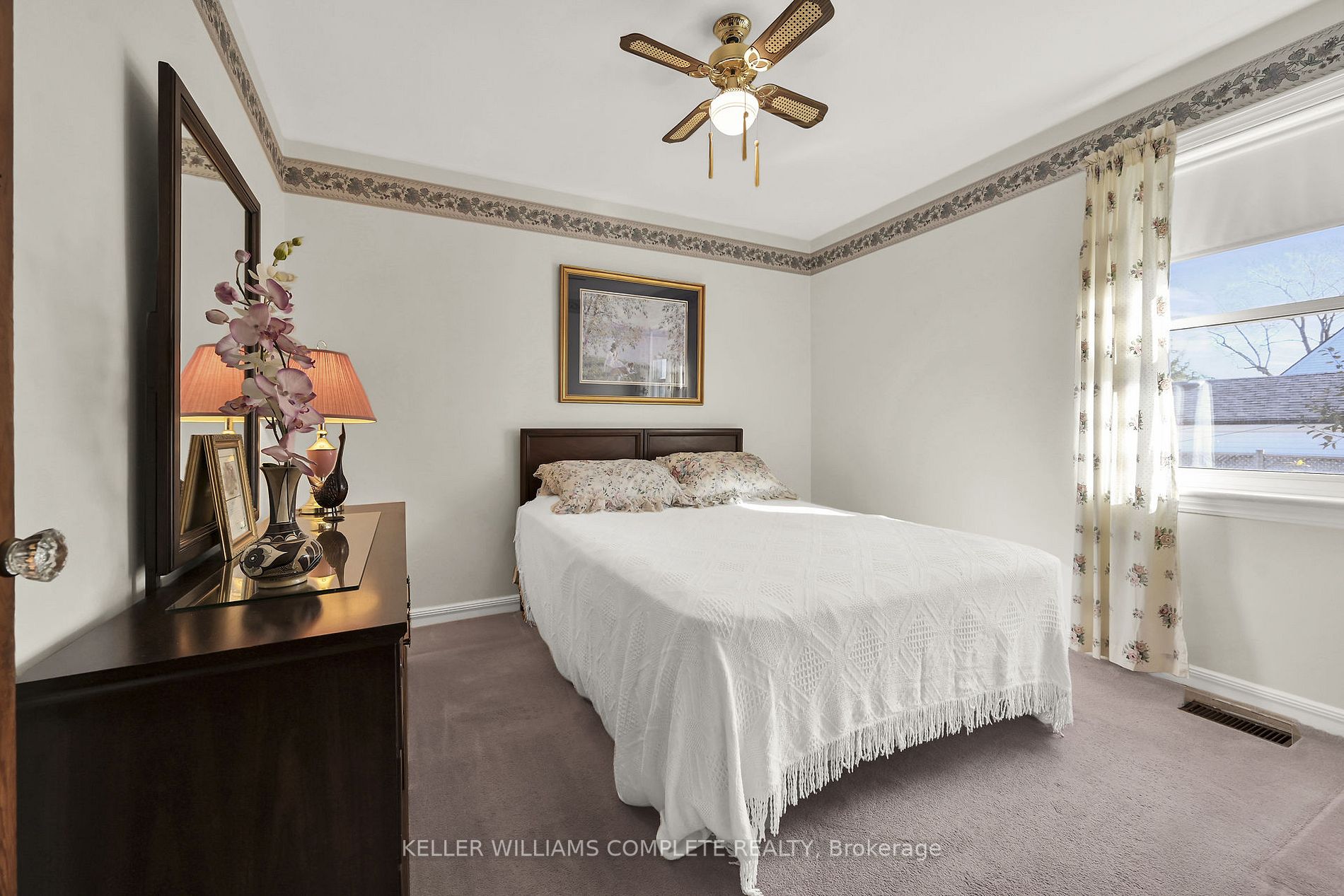 205 East 32nd St E