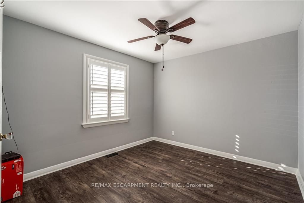 116 Mcelroy Rd E