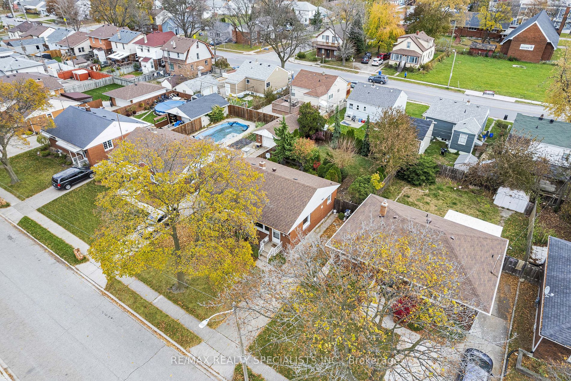 1366 Josephine Ave