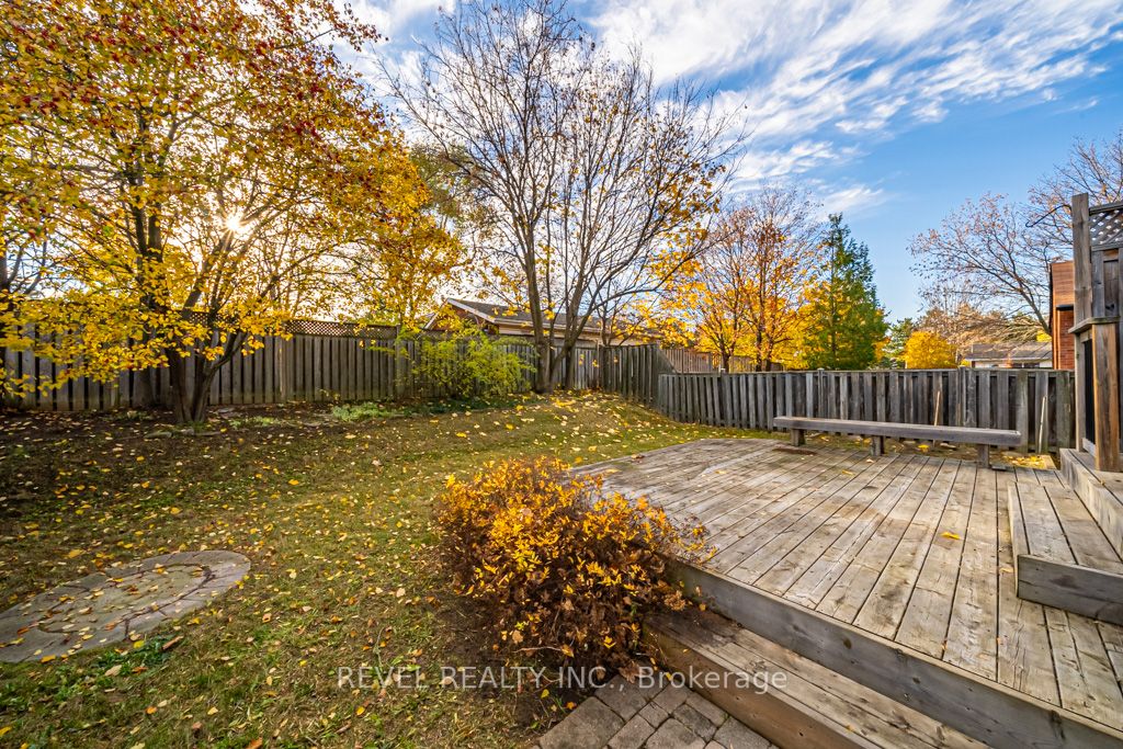 90 Burkholder Dr