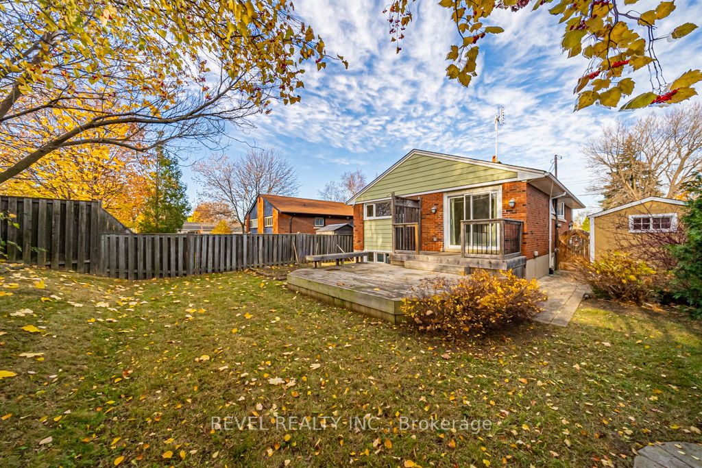 90 Burkholder Dr