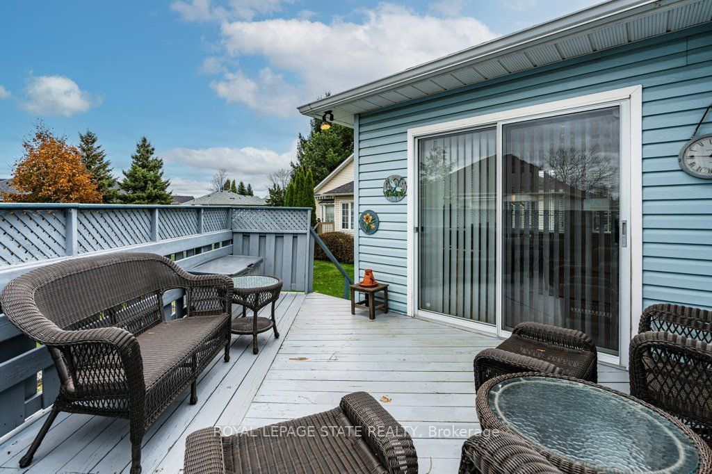 360 Silverbirch Blvd, #16