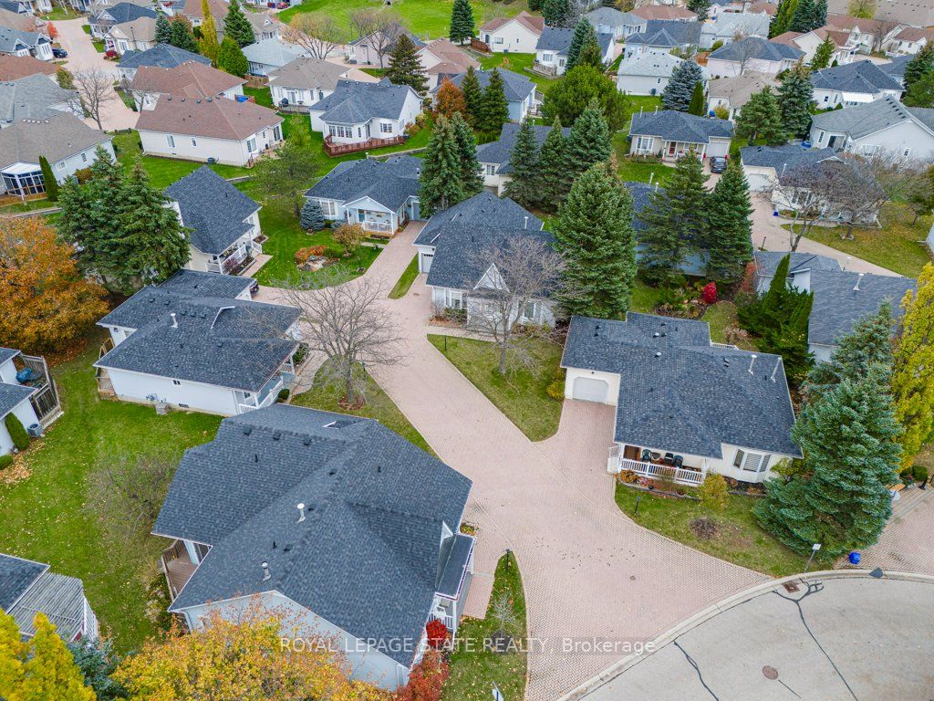 360 Silverbirch Blvd, #16