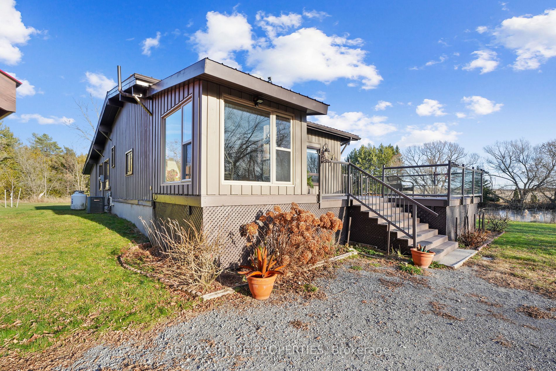 8163 Tinkerville Rd