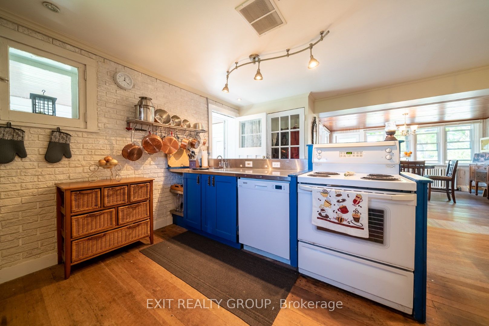 2275 County Road 64
