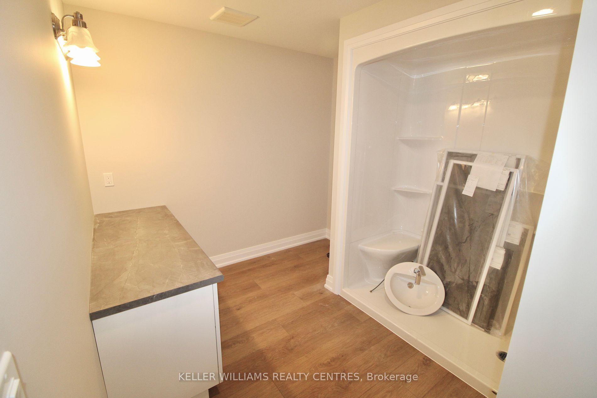 150 Durham Road W