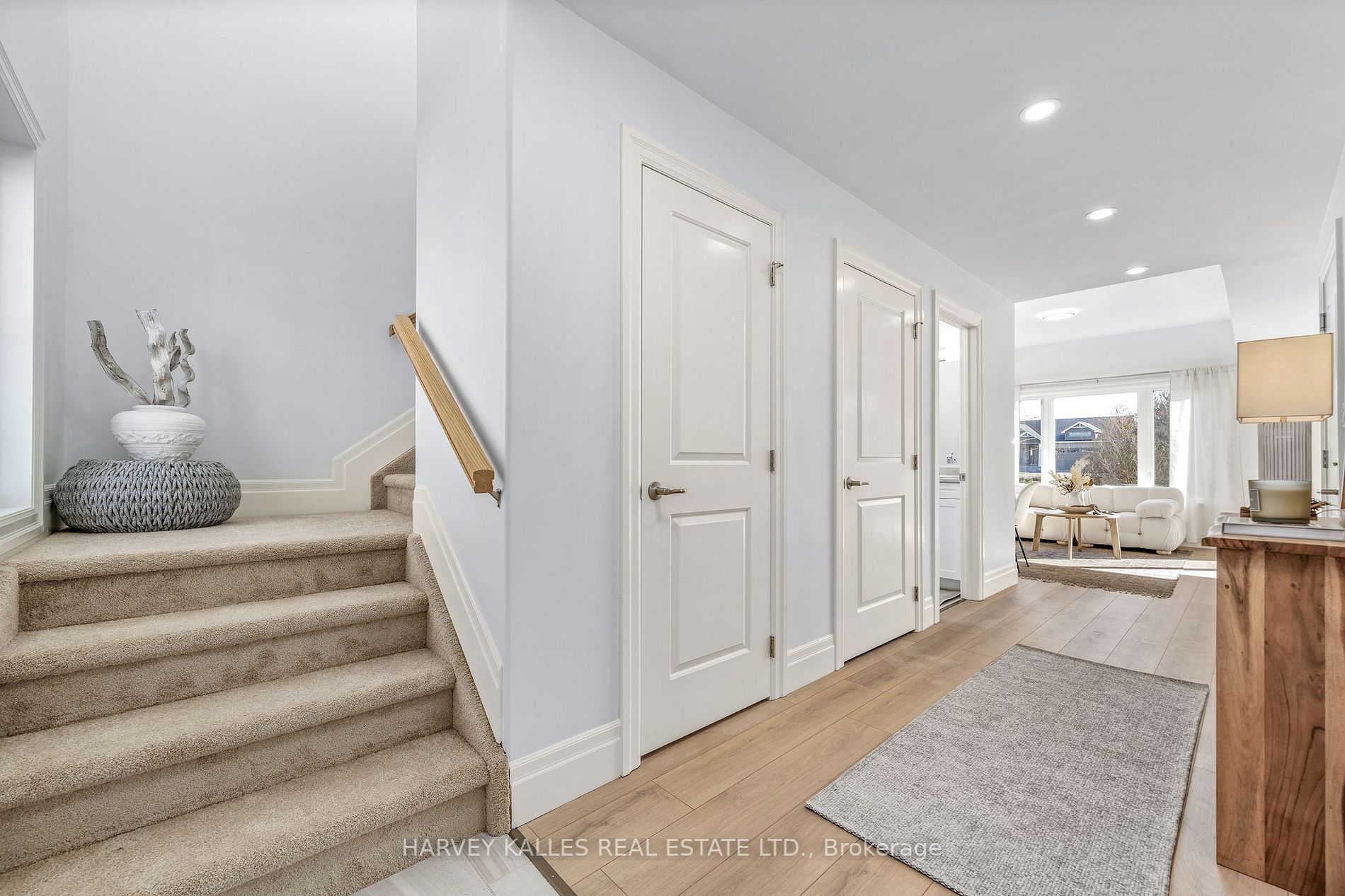 36 Campbell Cres