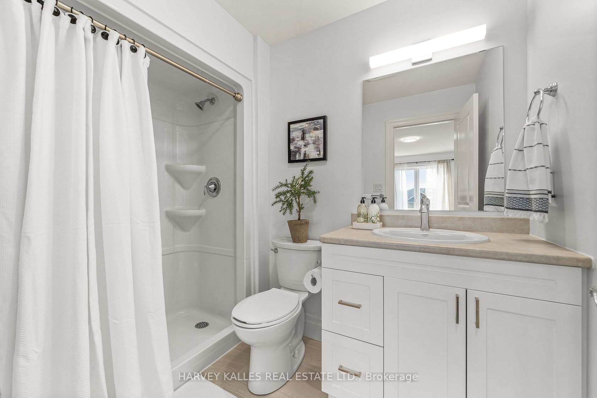 36 Campbell Cres