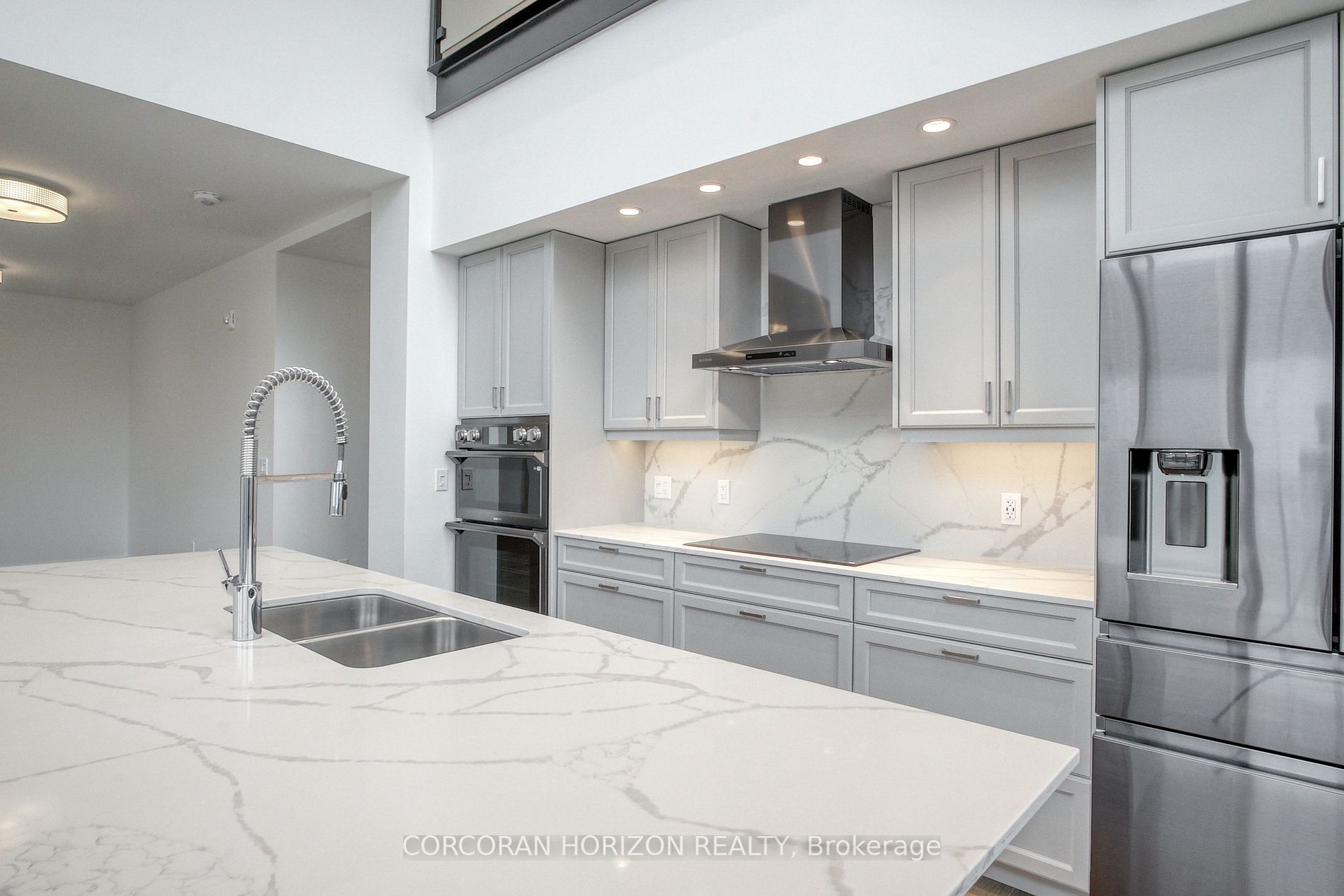 50 Grand Ave S, #1910