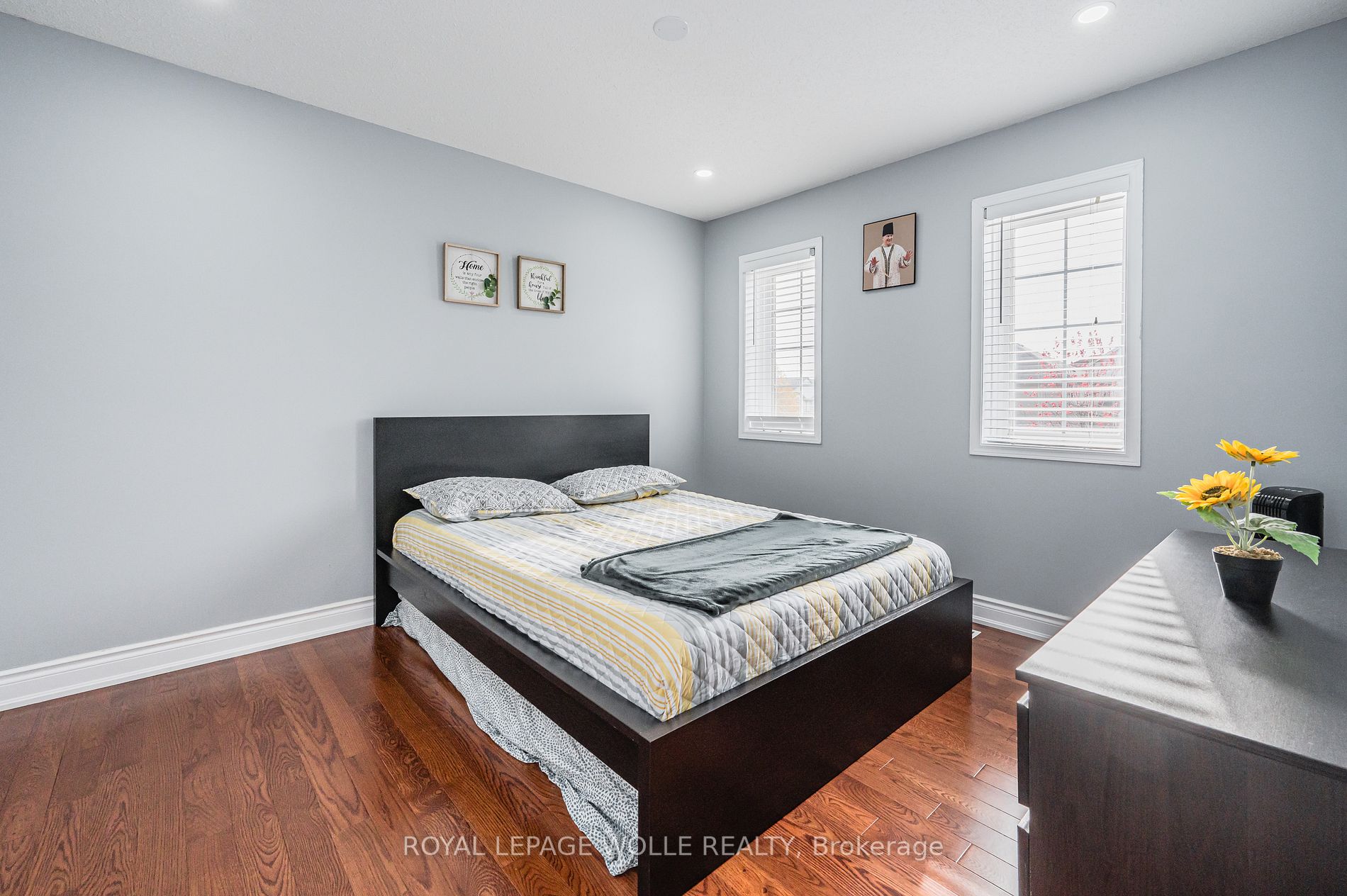 394 Sienna Cres