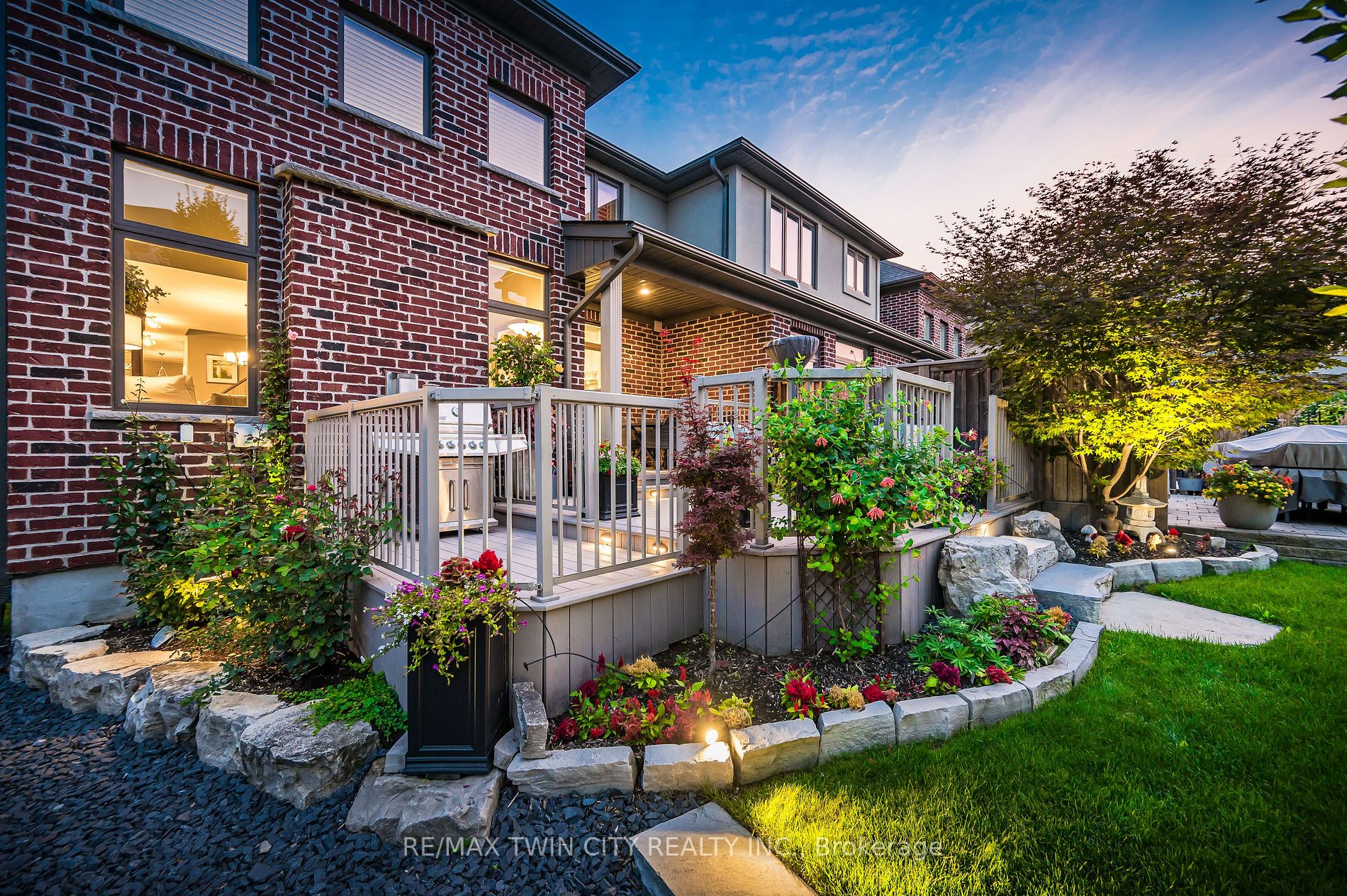 132 Oak Park Dr