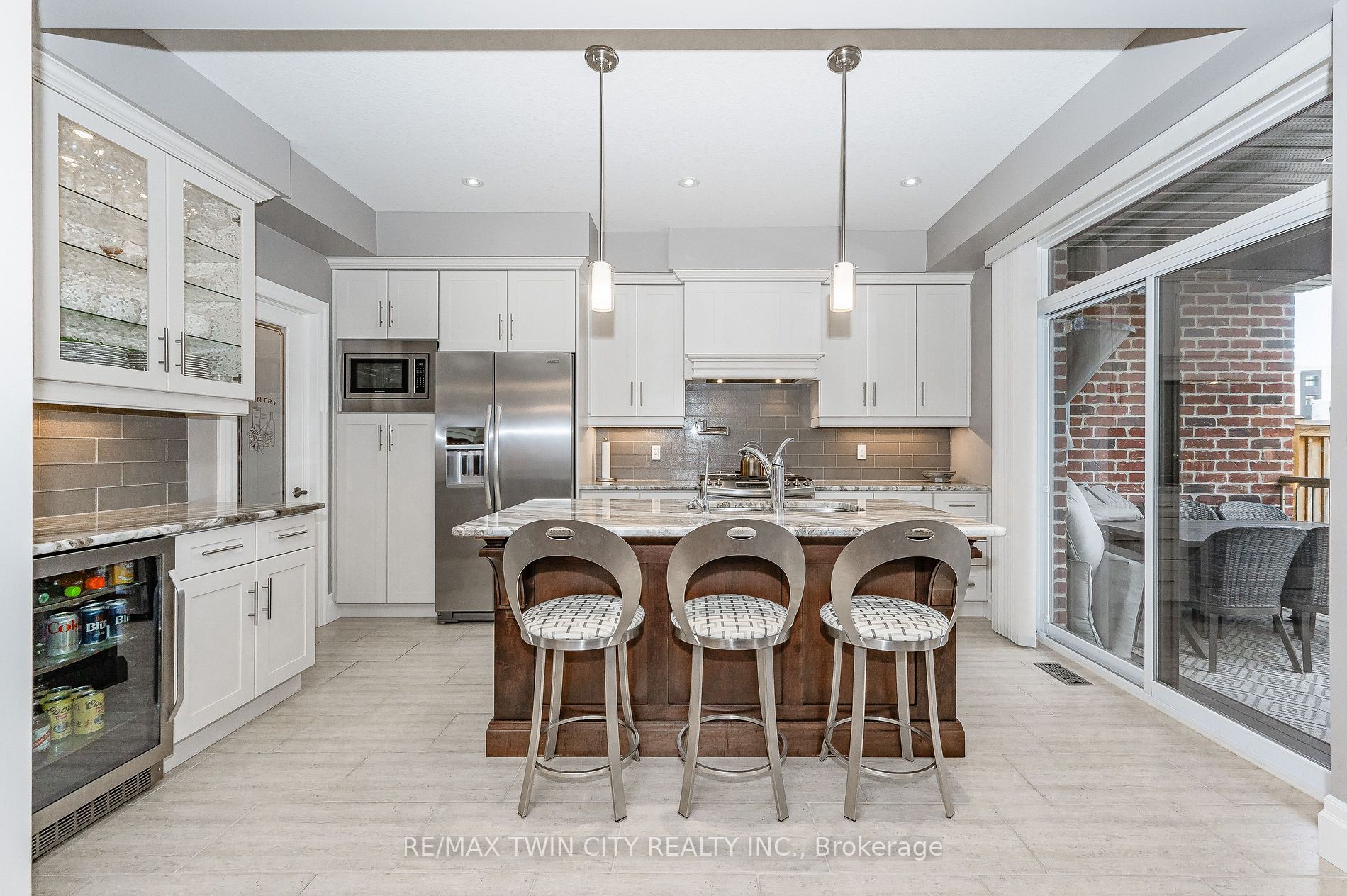 132 Oak Park Dr