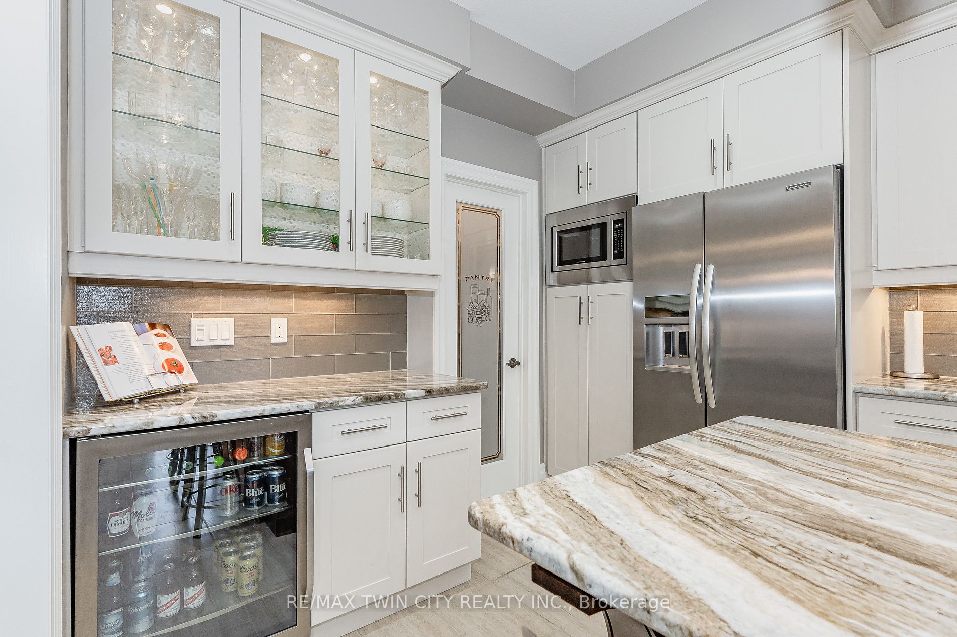 132 Oak Park Dr