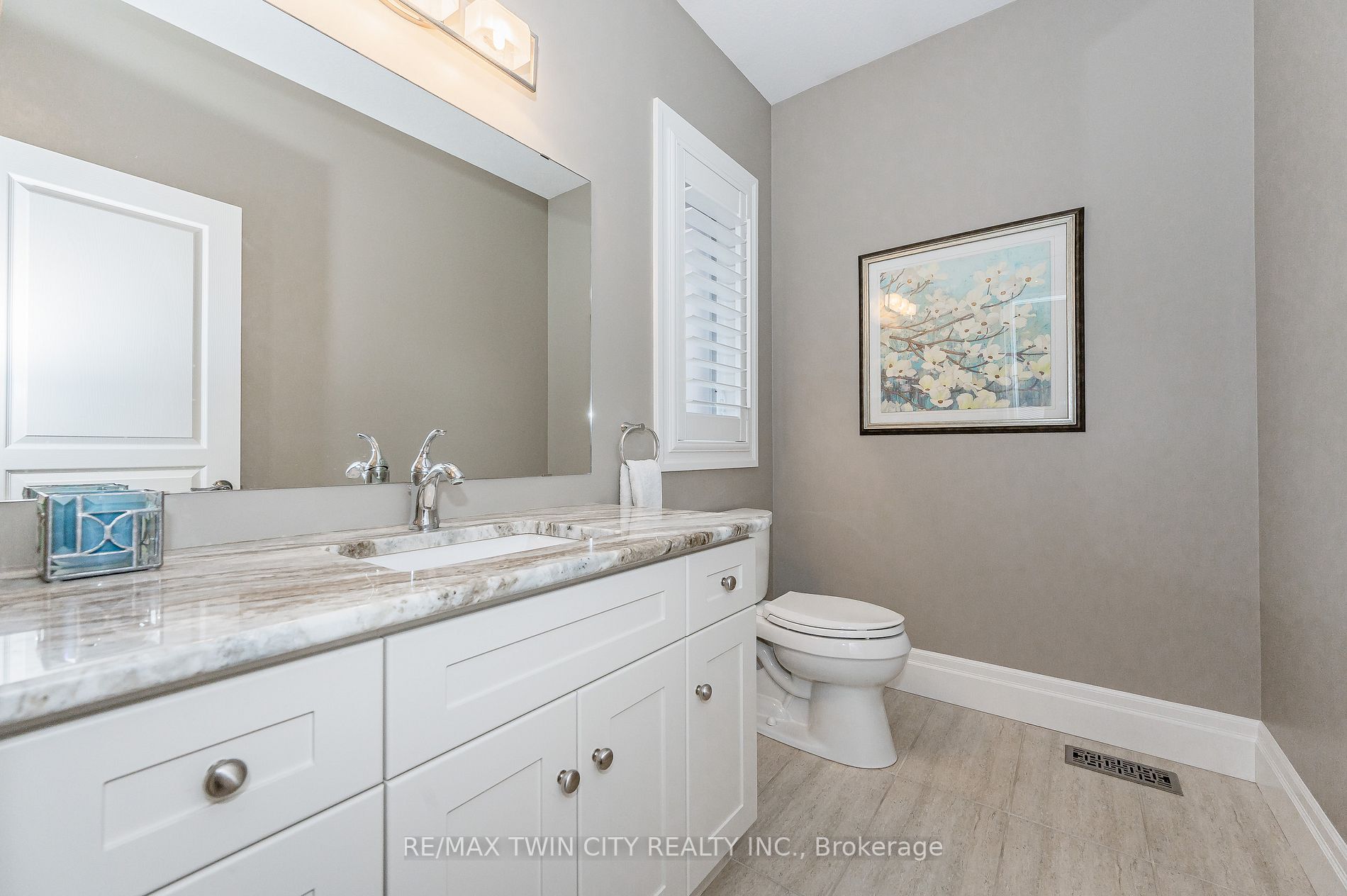 132 Oak Park Dr