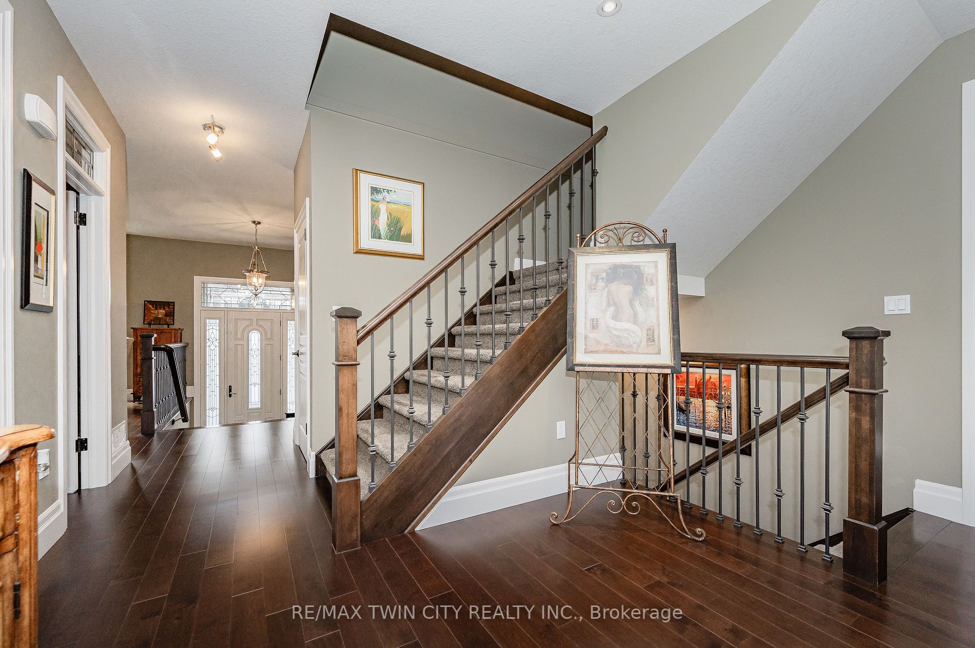 132 Oak Park Dr