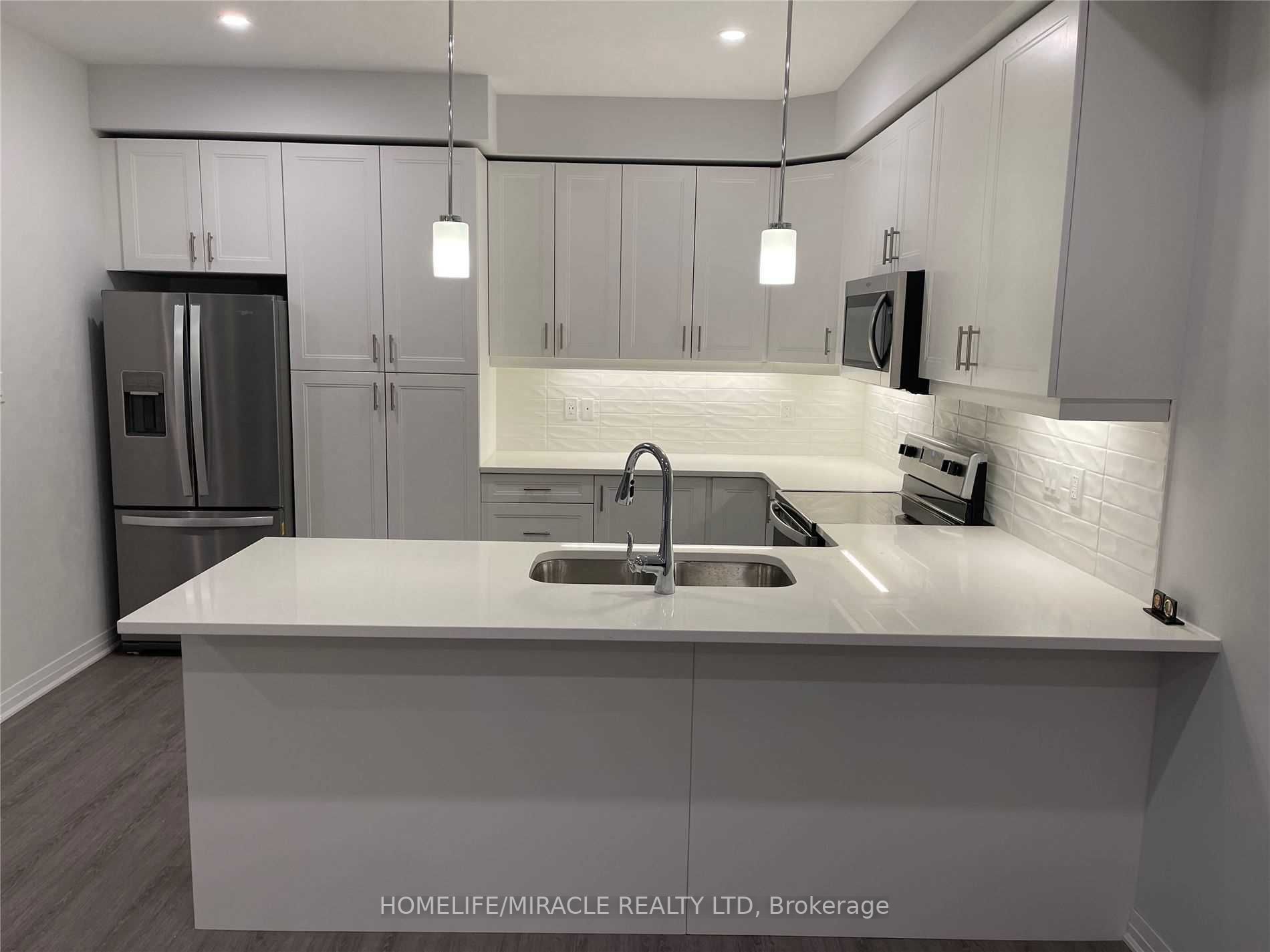 51 Sparrow Ave, #52