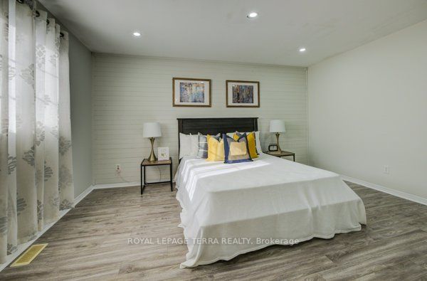 1385 Upper Wentworth St, #7