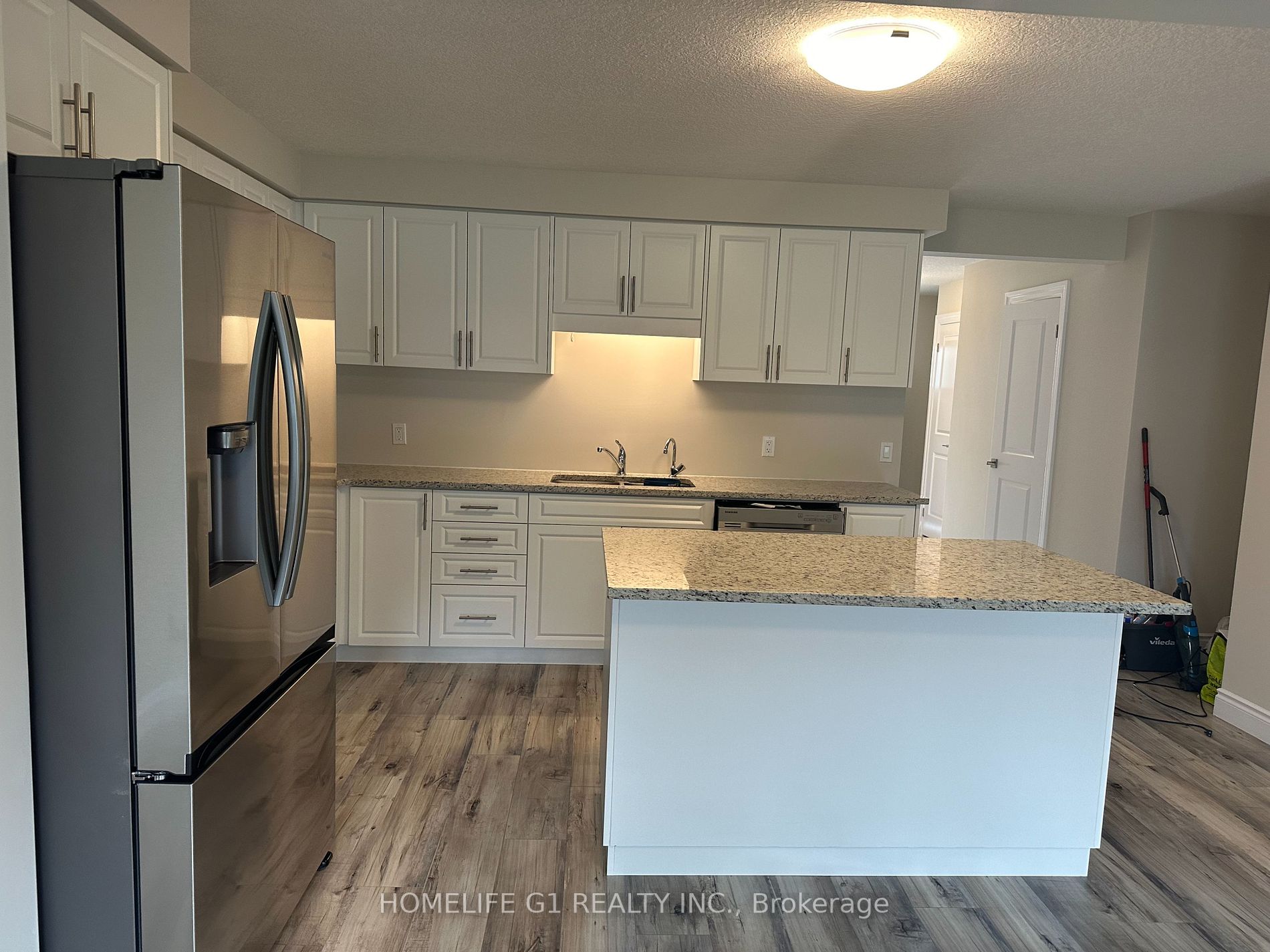 40 Bastien St, #5