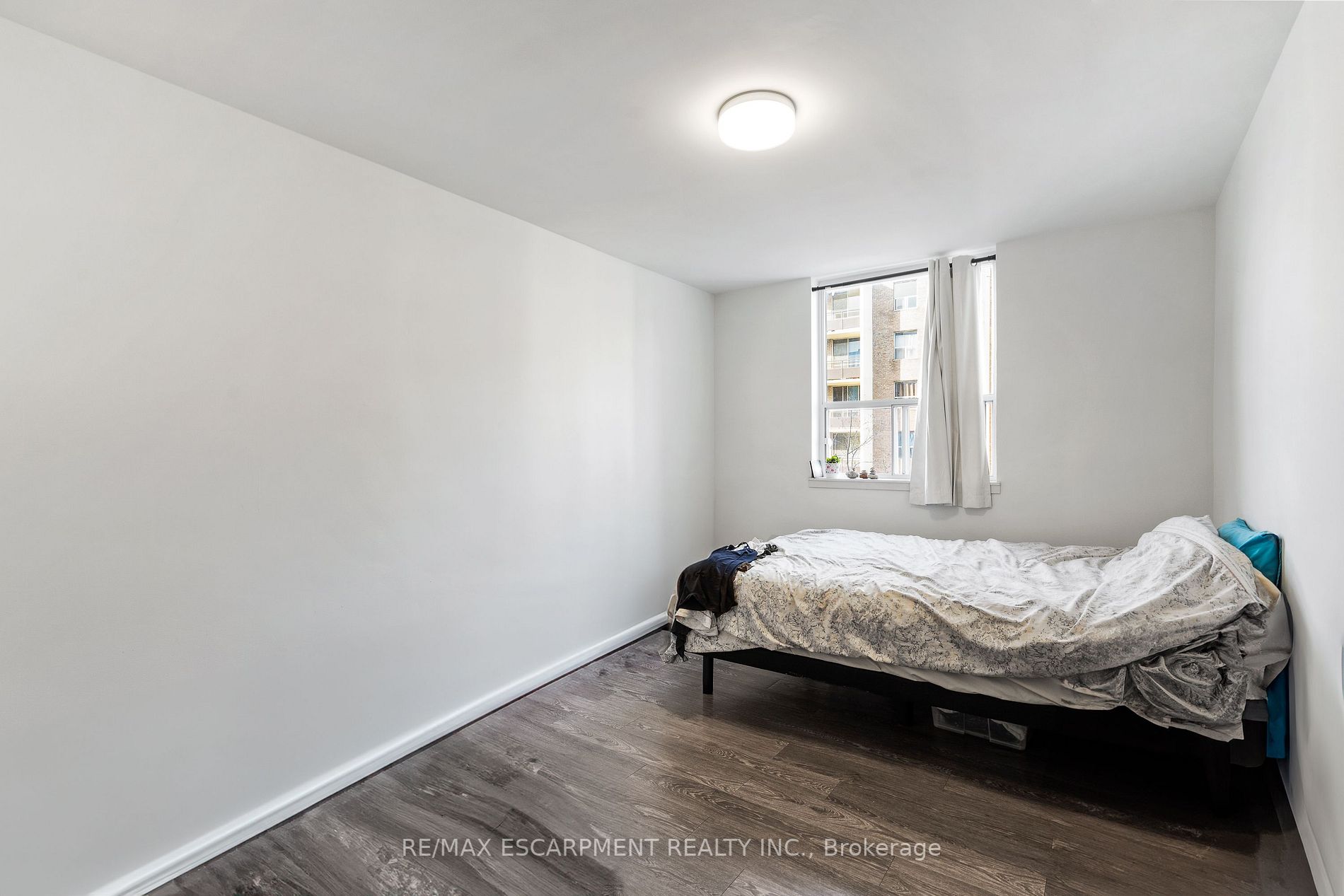 359 Geneva St, #702