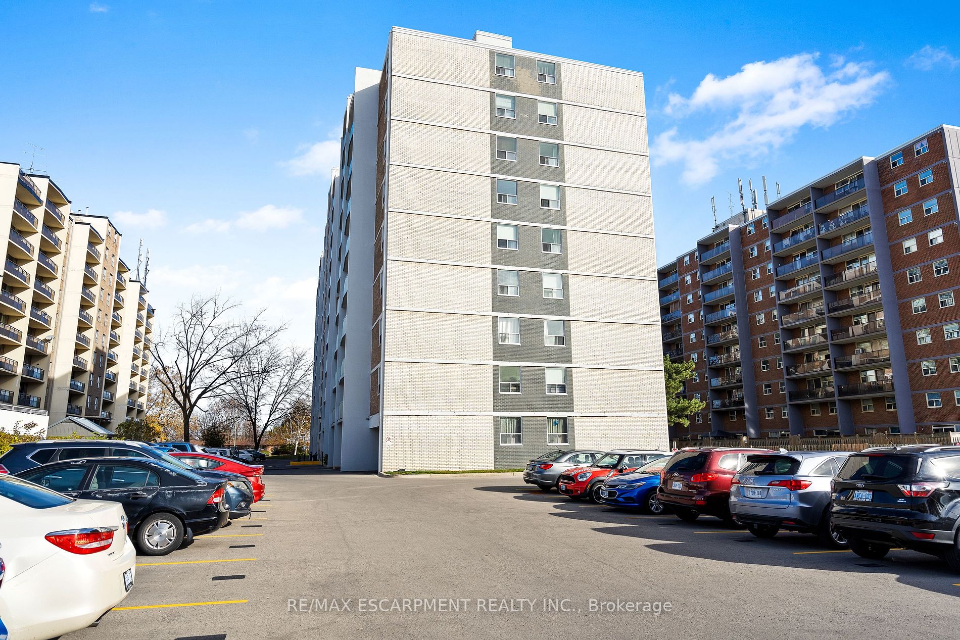 359 Geneva St, #702