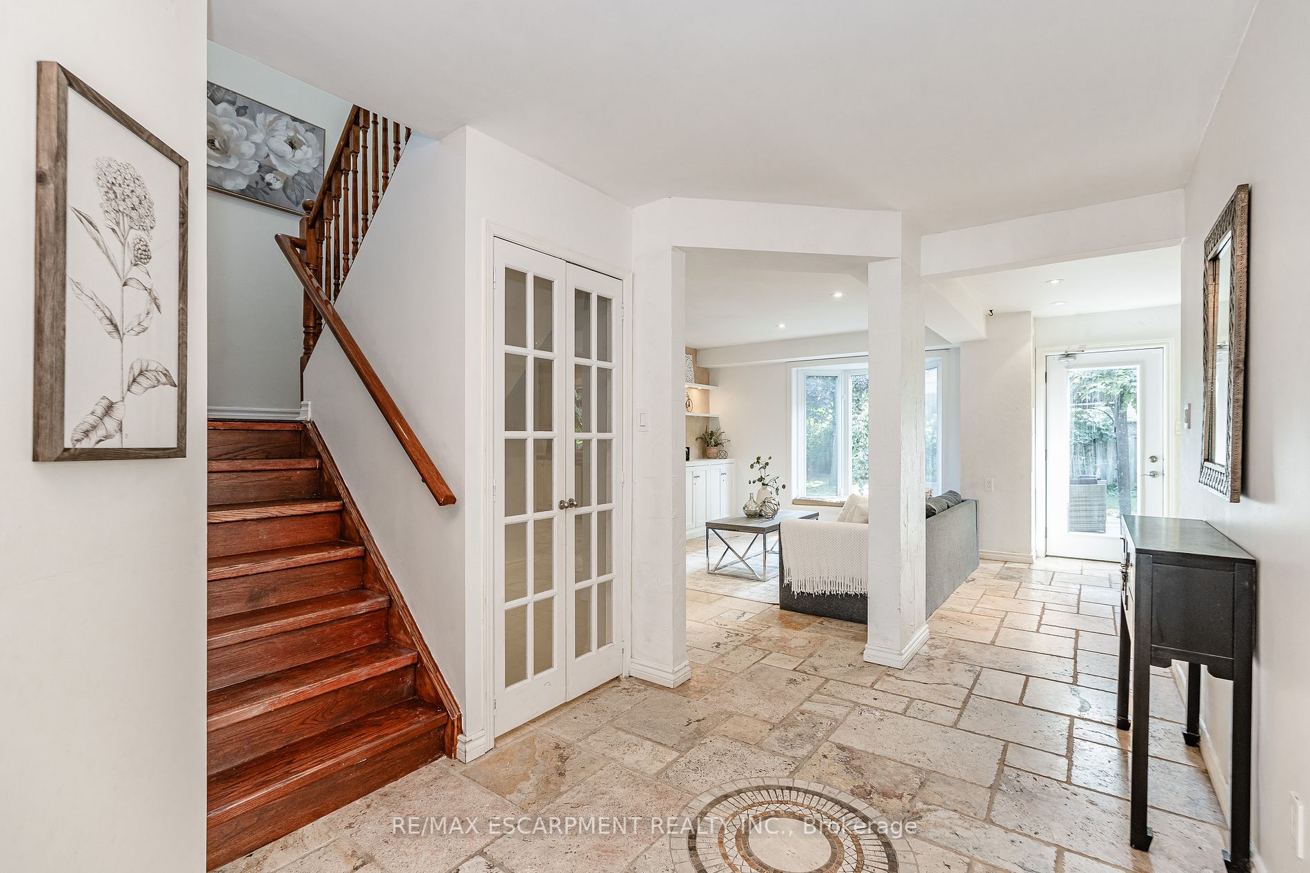 48 Chudleigh St