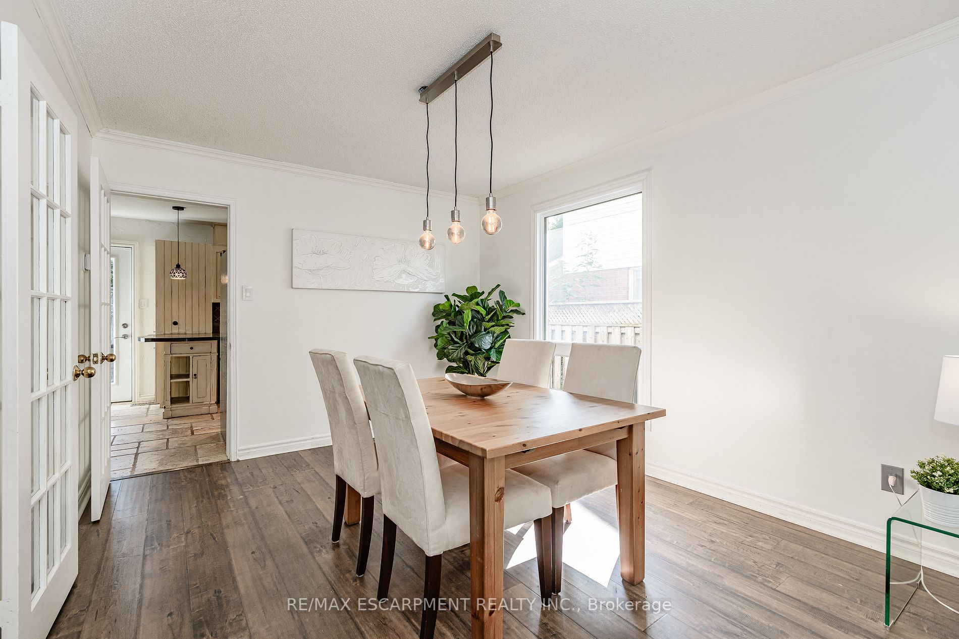48 Chudleigh St