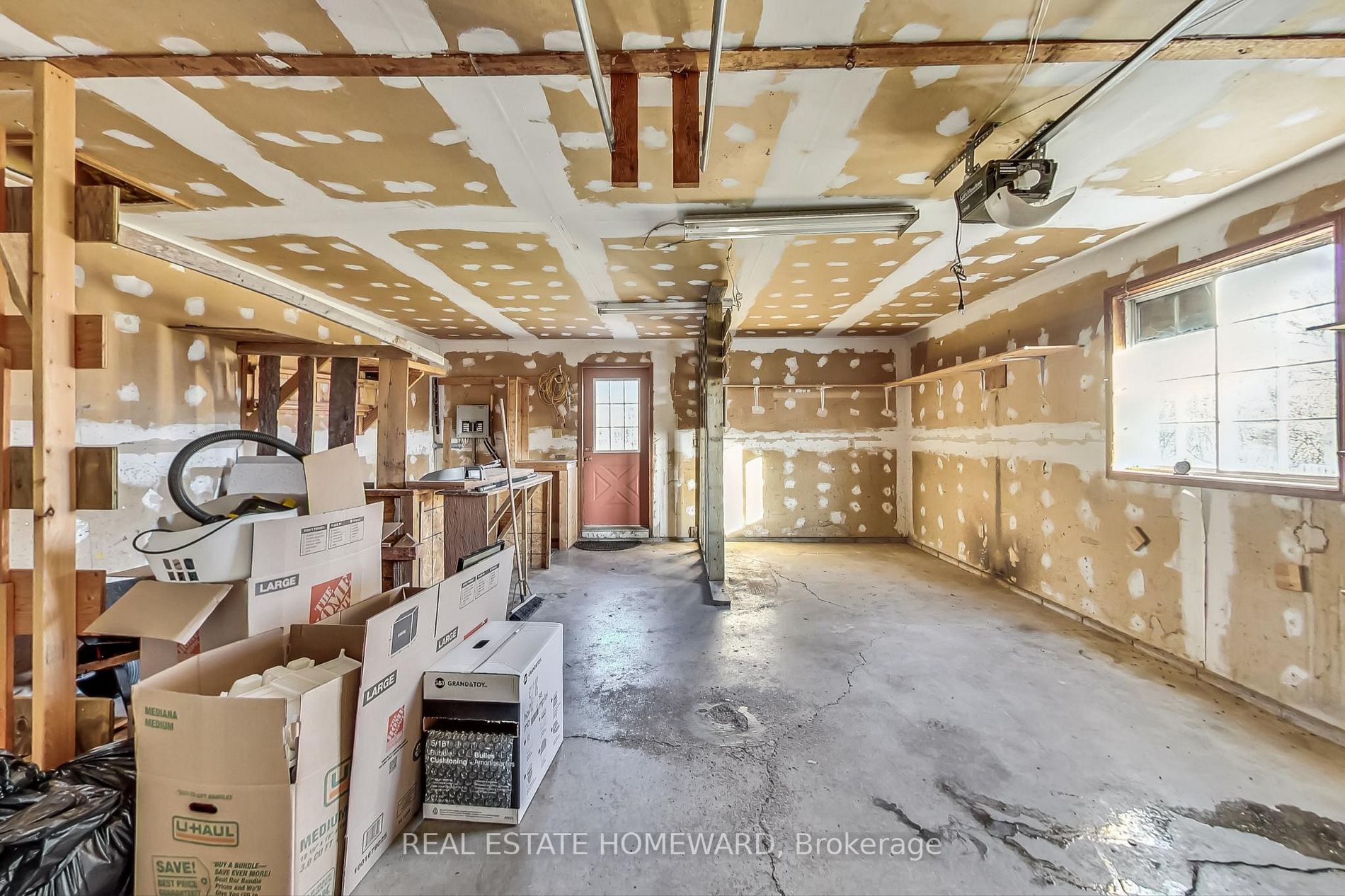 656 B Cooper Rd