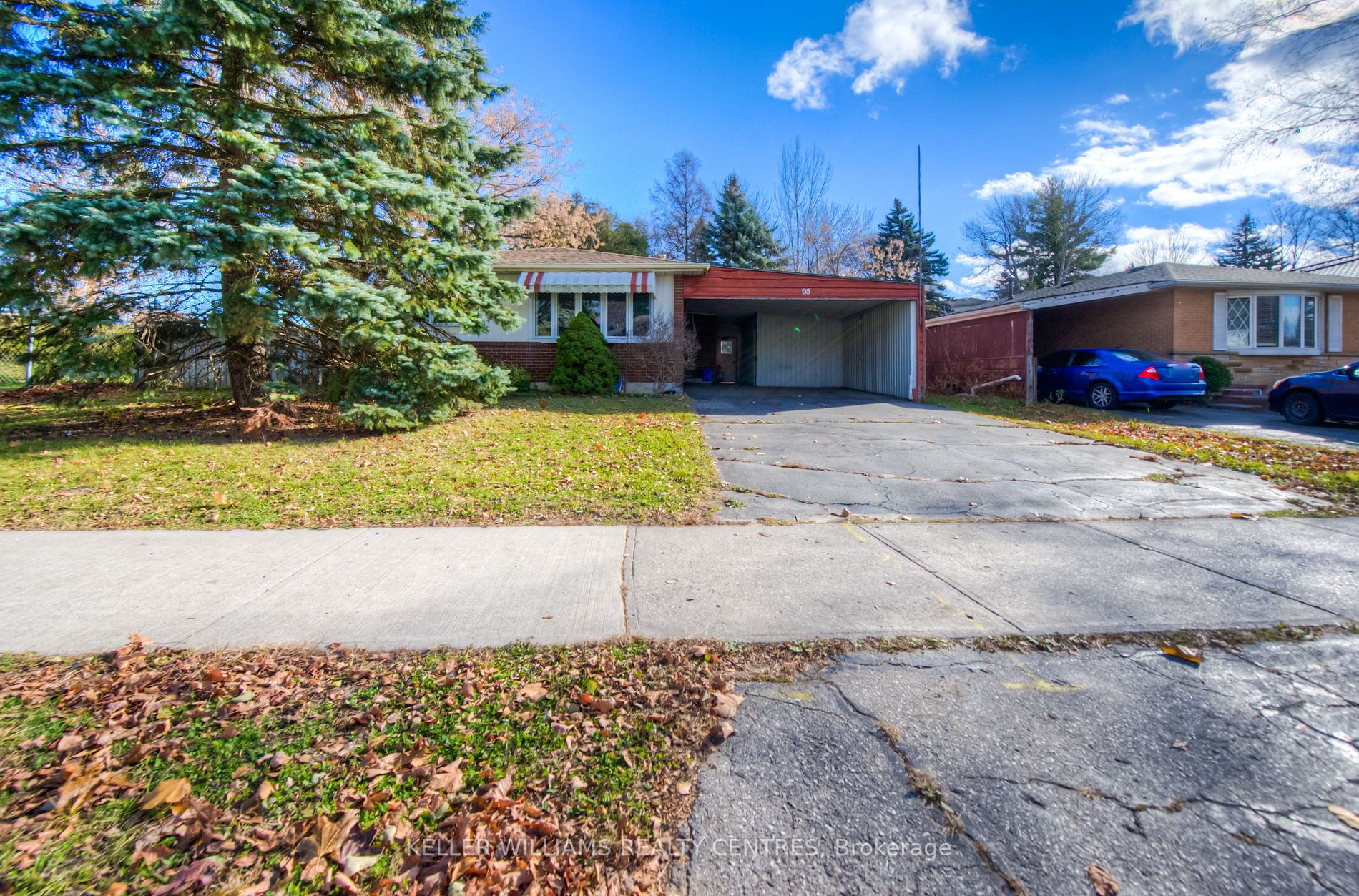 95 Chopin Dr
