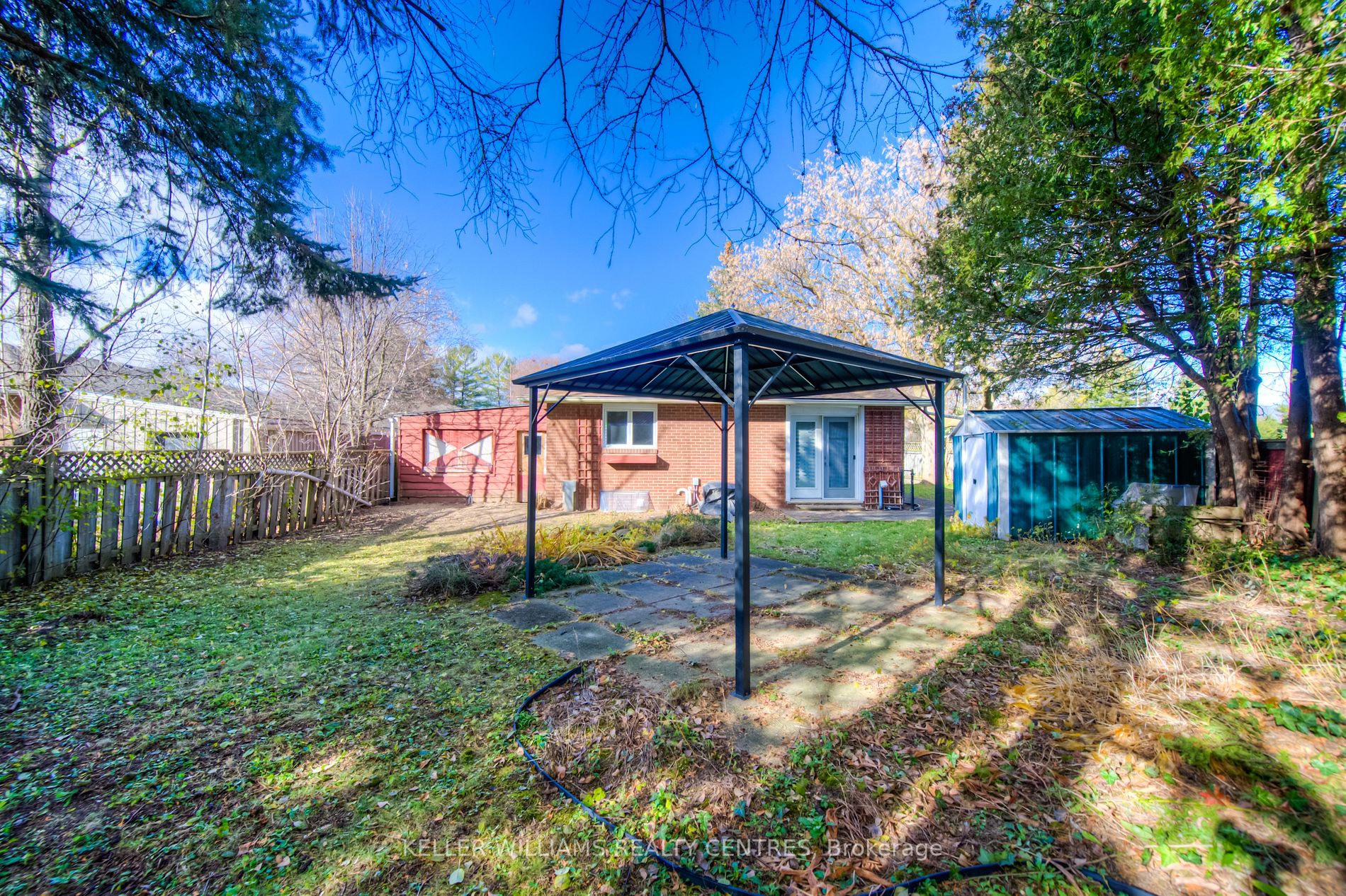 95 Chopin Dr