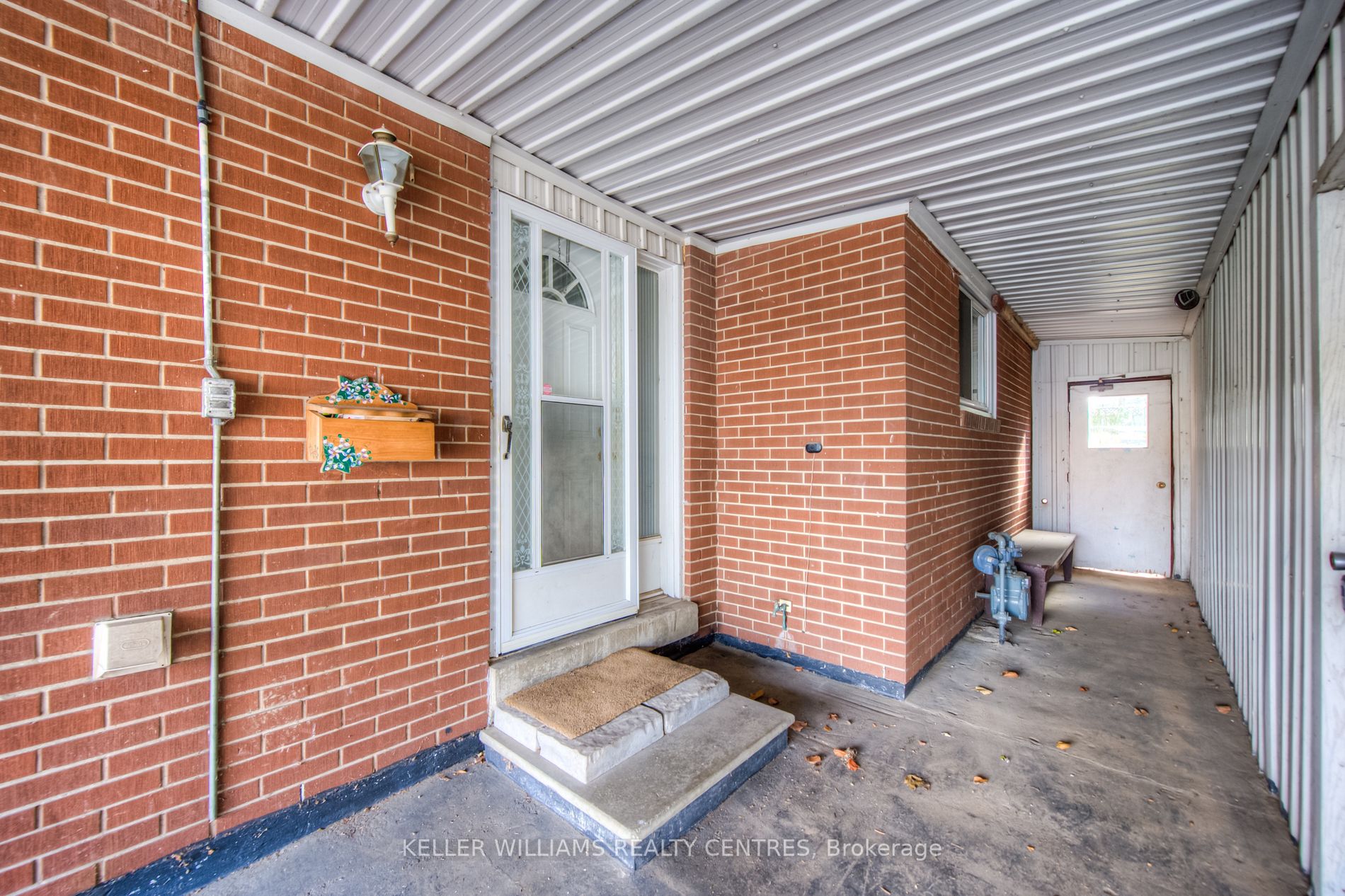 95 Chopin Dr