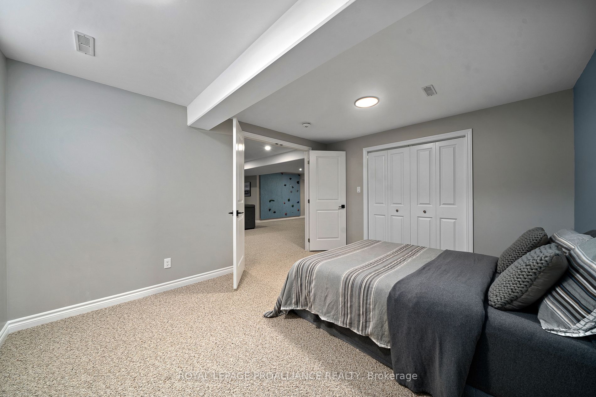 7 Bel Air Cres