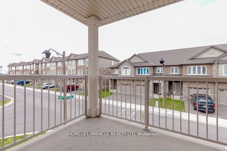 19 Laguna Village Crescent