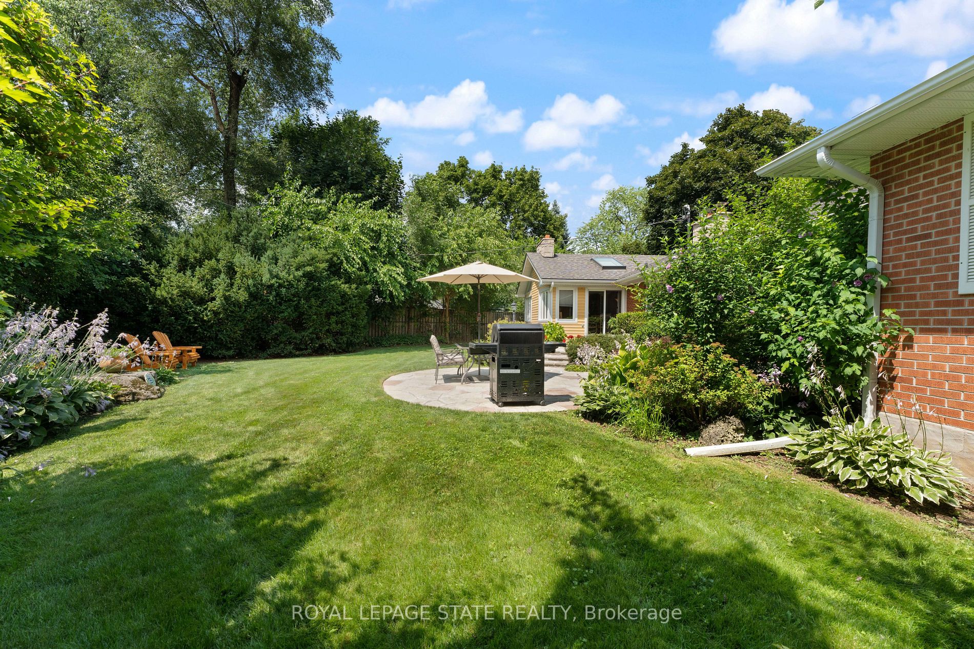 98 Hadley Drive