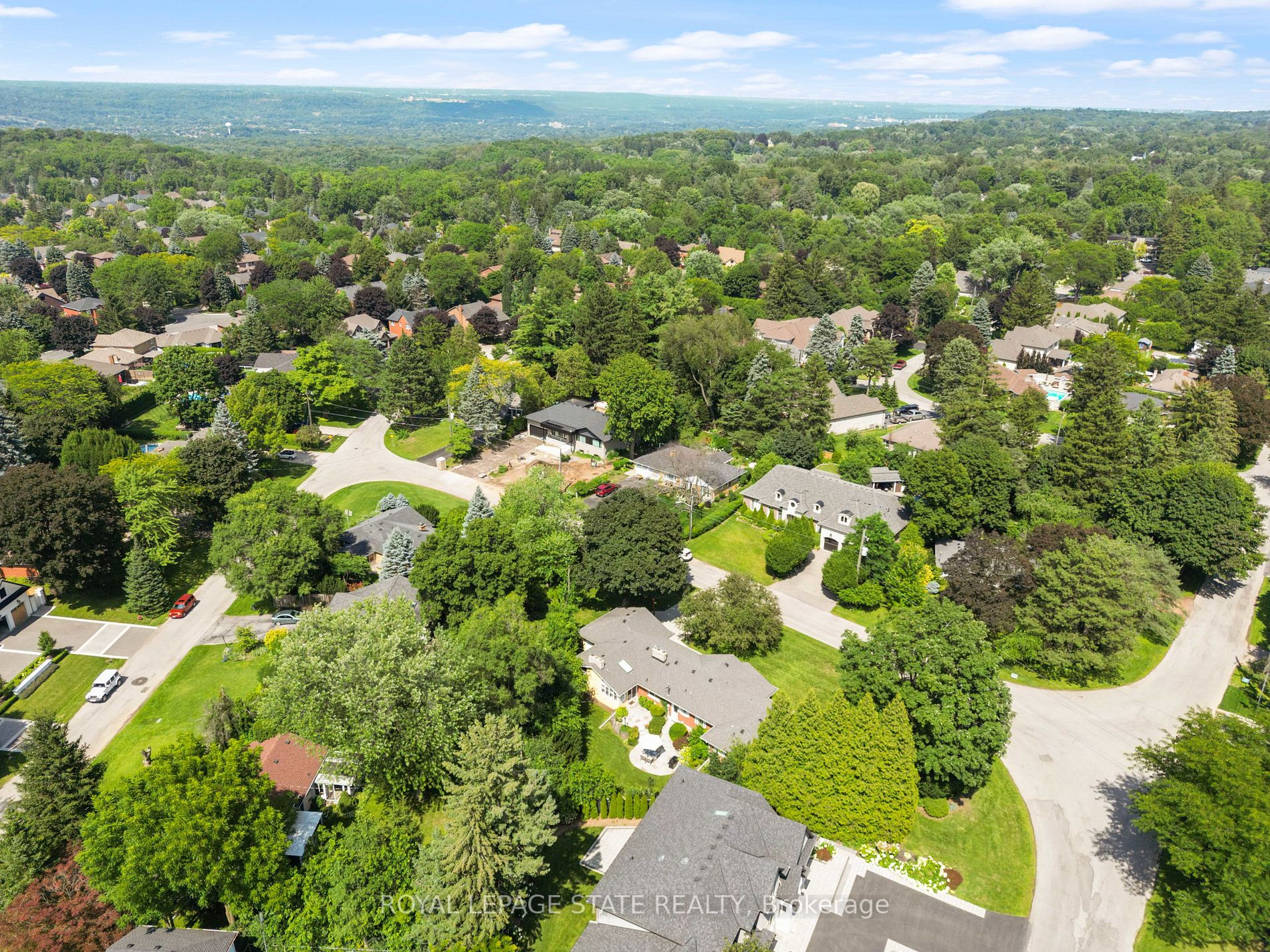 98 Hadley Drive