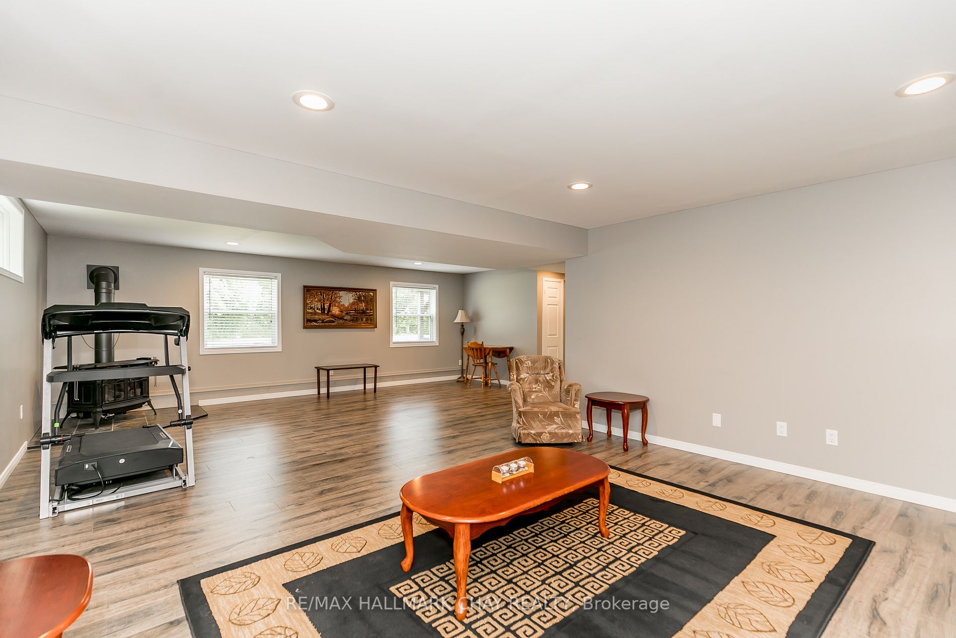 3516 Kirkfield Road