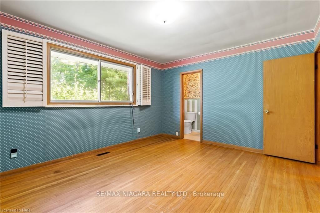 17 Allandale Dr