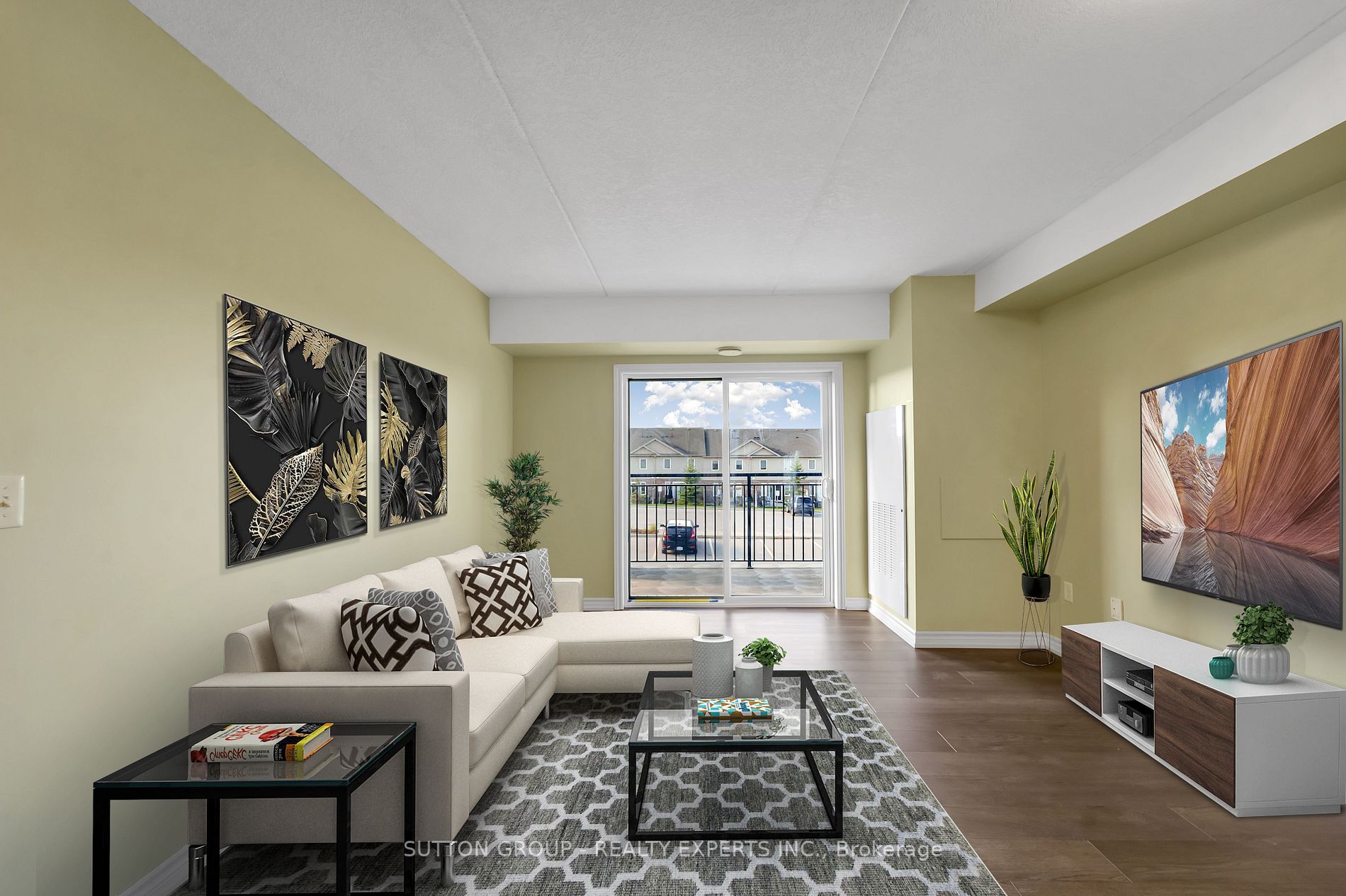 67 Kingsbury Square E, #209