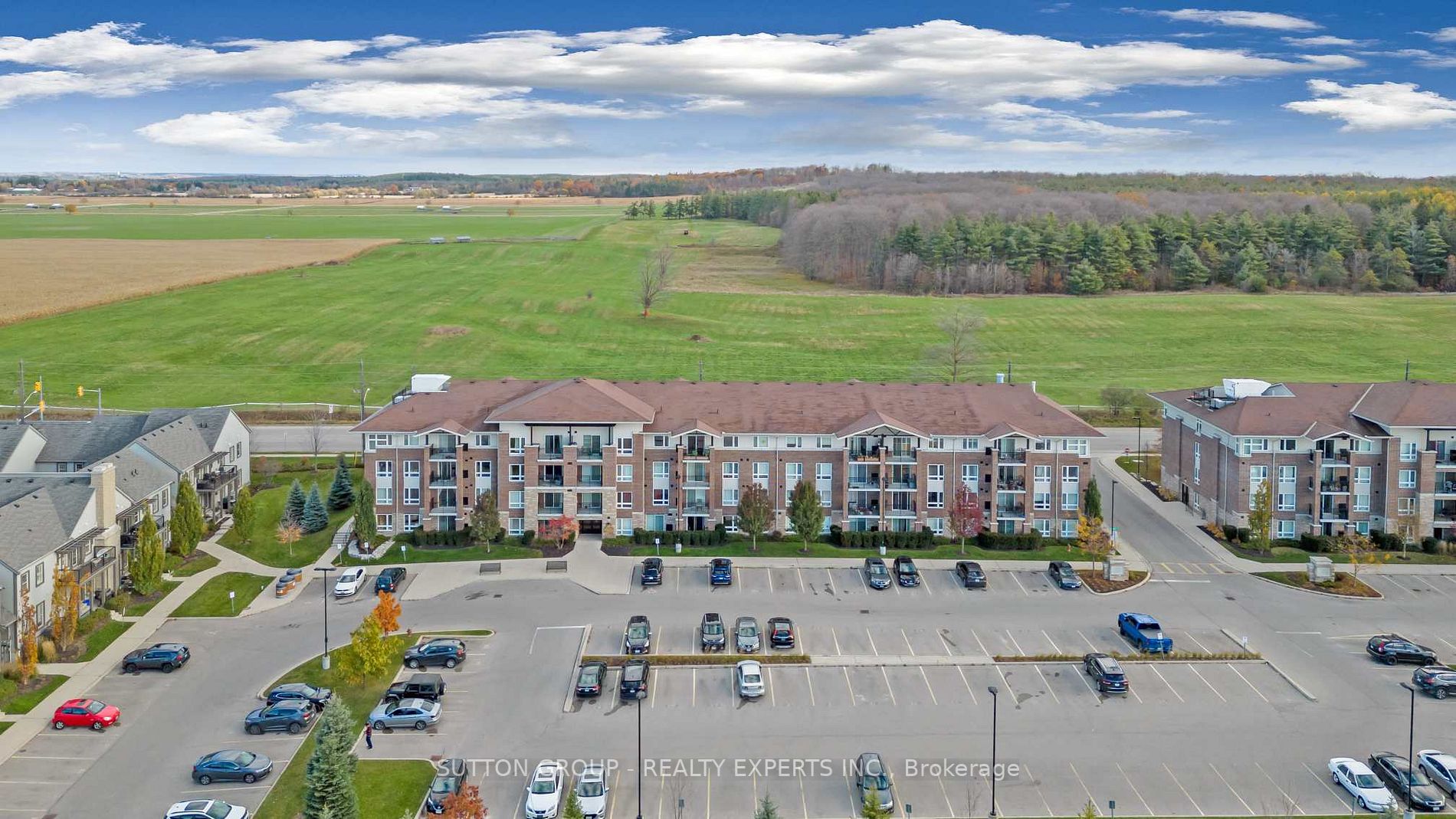 67 Kingsbury Square E, #209