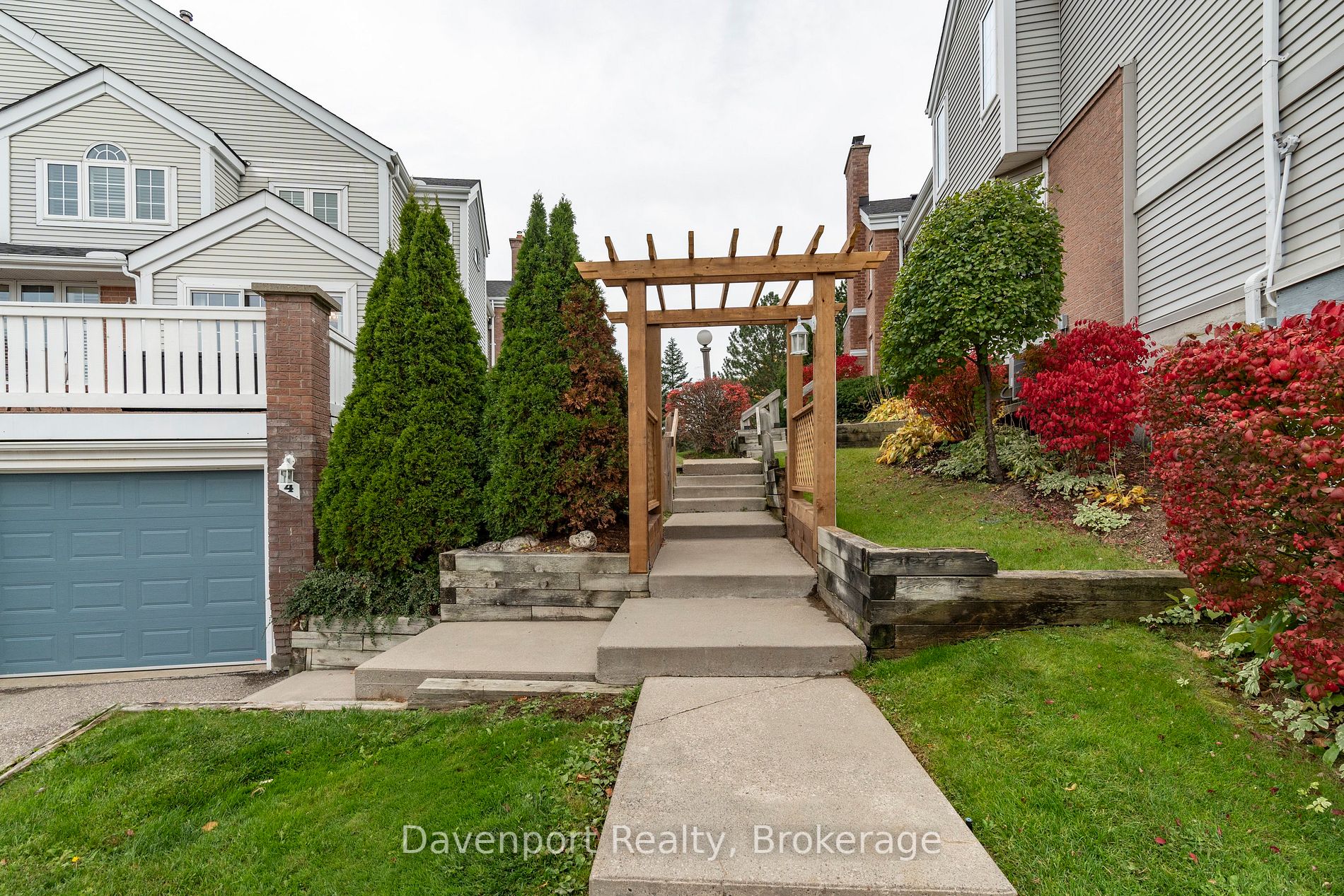488 Beechwood Dr, #3