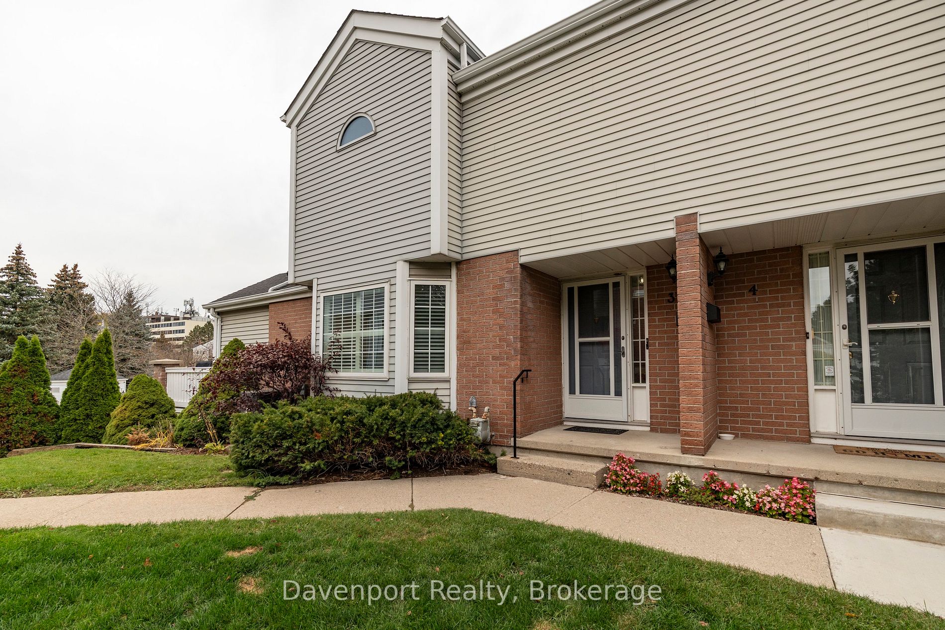 488 Beechwood Dr, #3