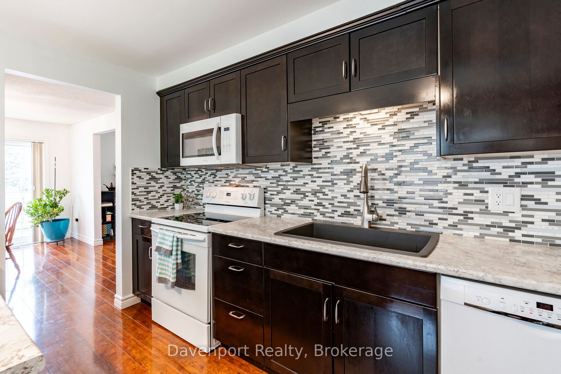 488 Beechwood Dr, #3