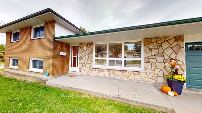 25 Parklands Drive