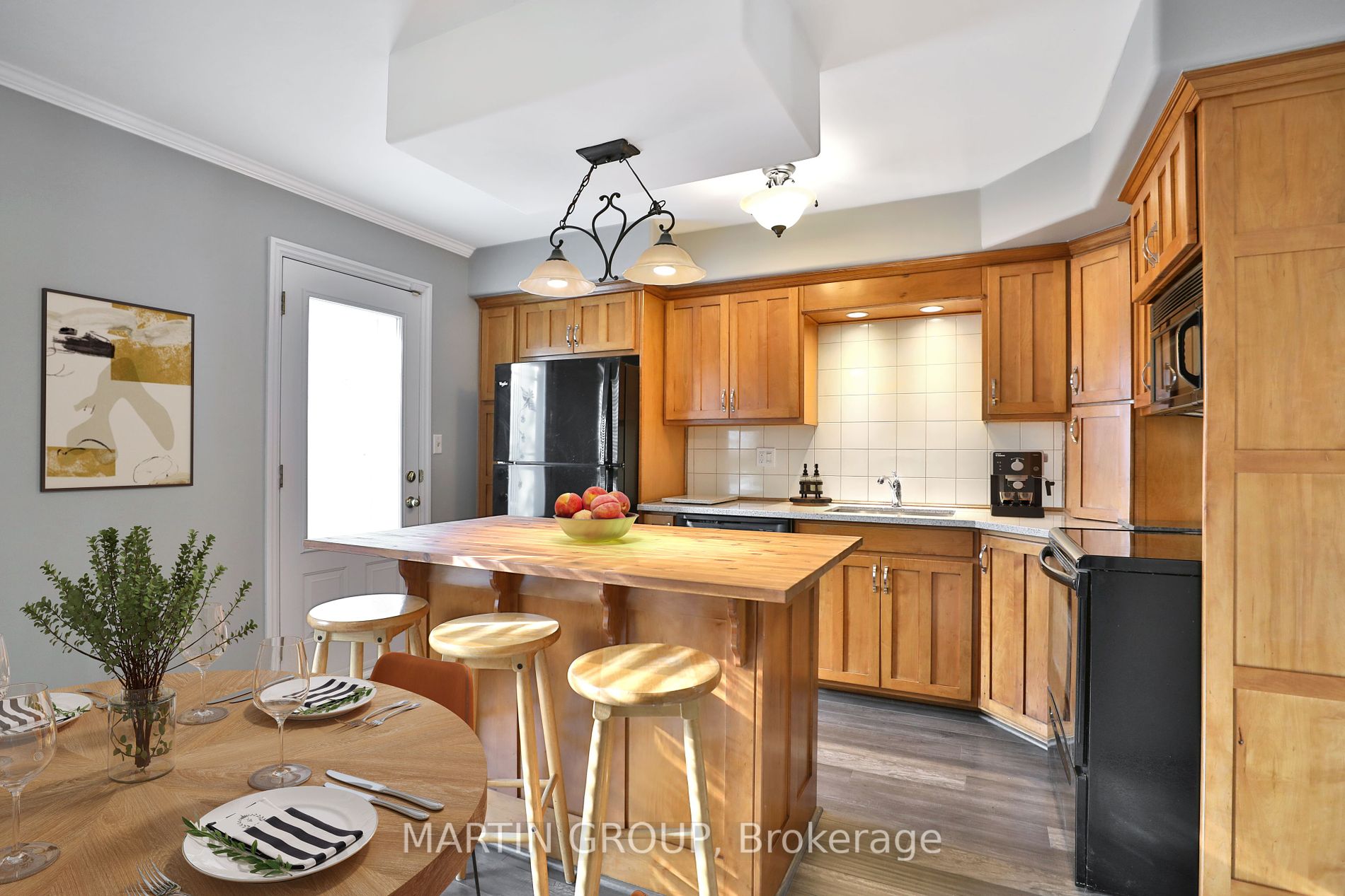 135 AYLMER Crescent