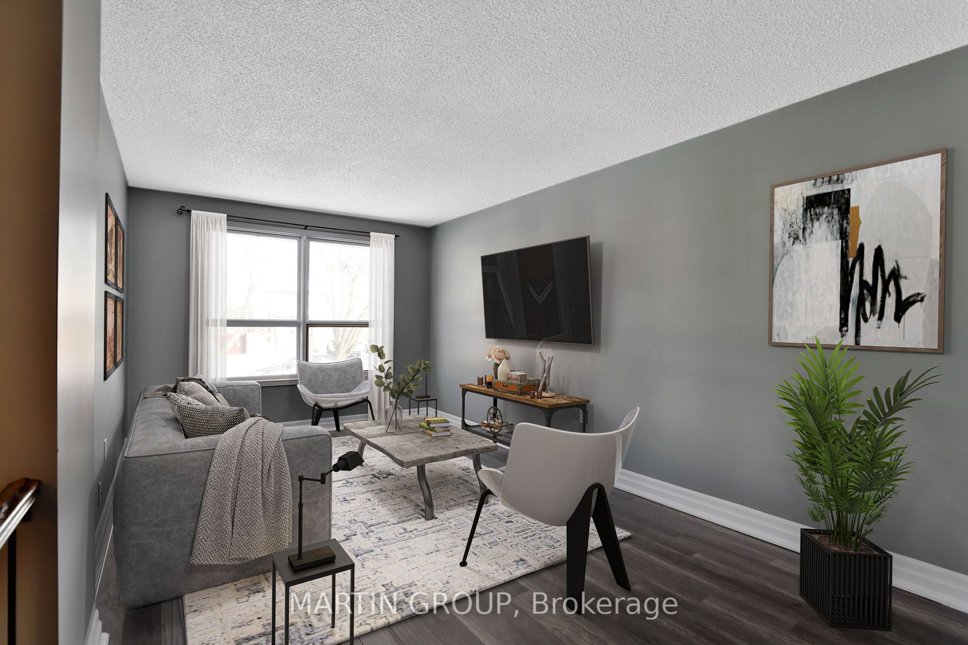 135 AYLMER Crescent
