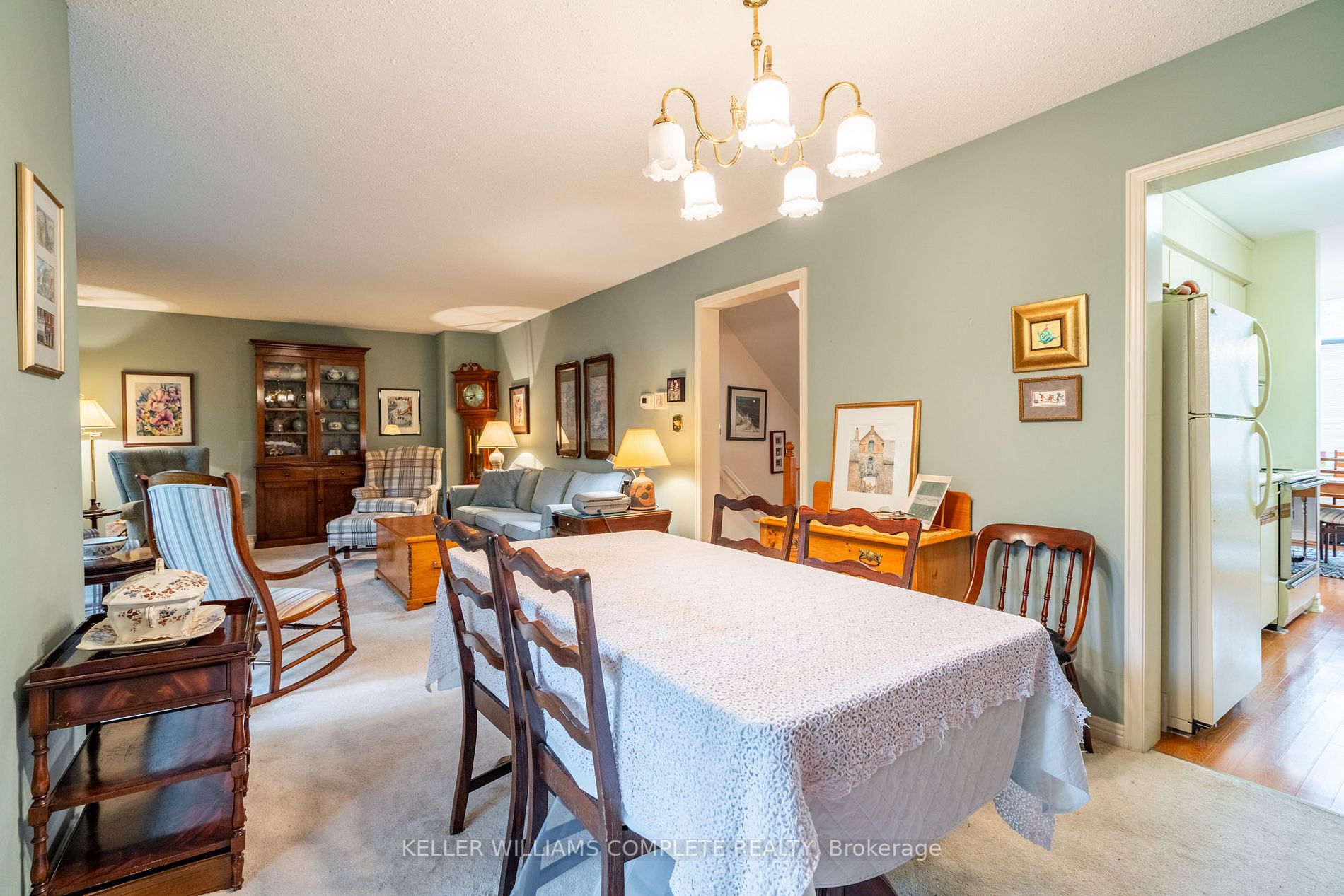 109 Wilson St W, #6